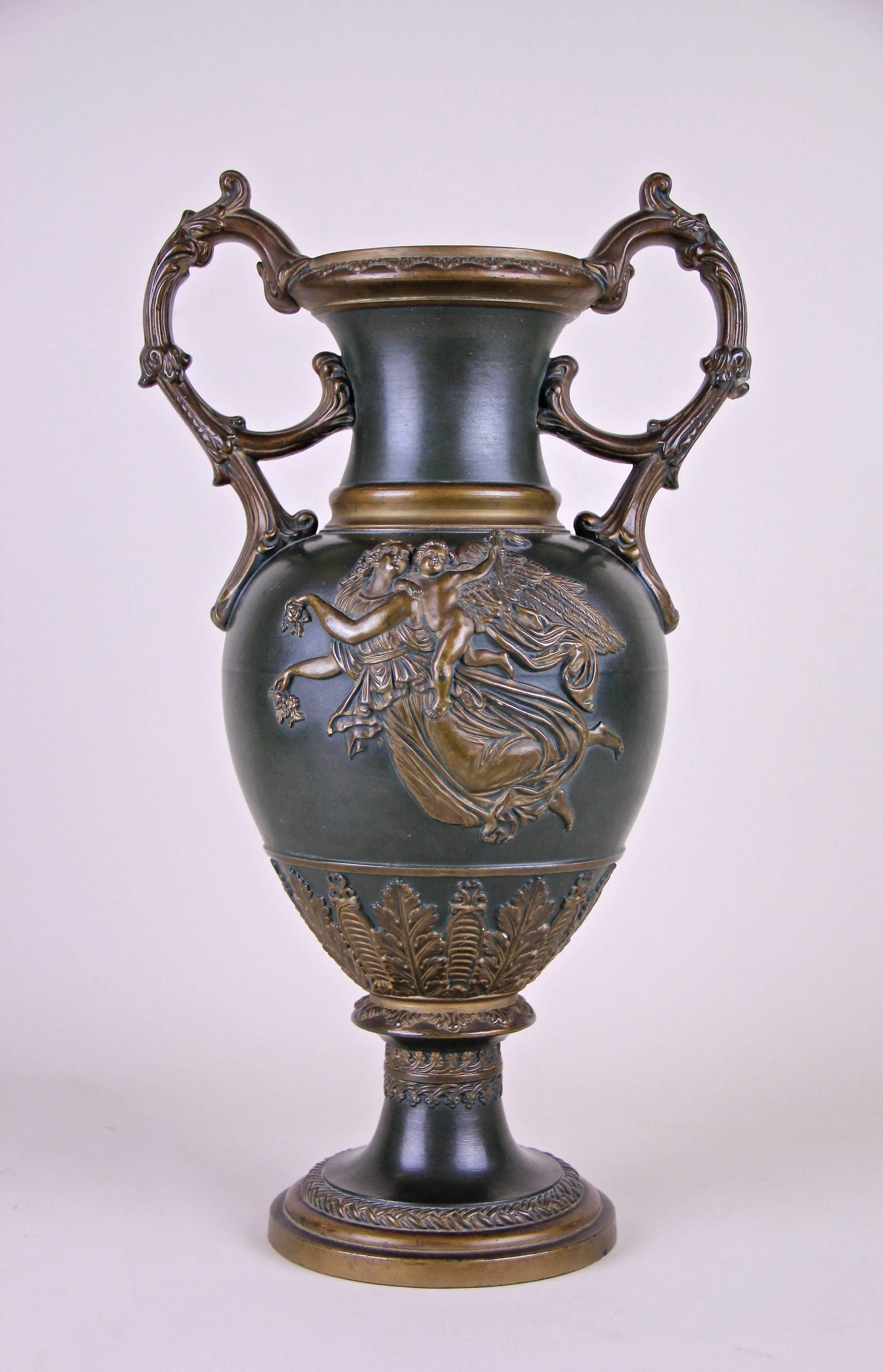 Unique Majolica vase by the famous Austrian sculptor 