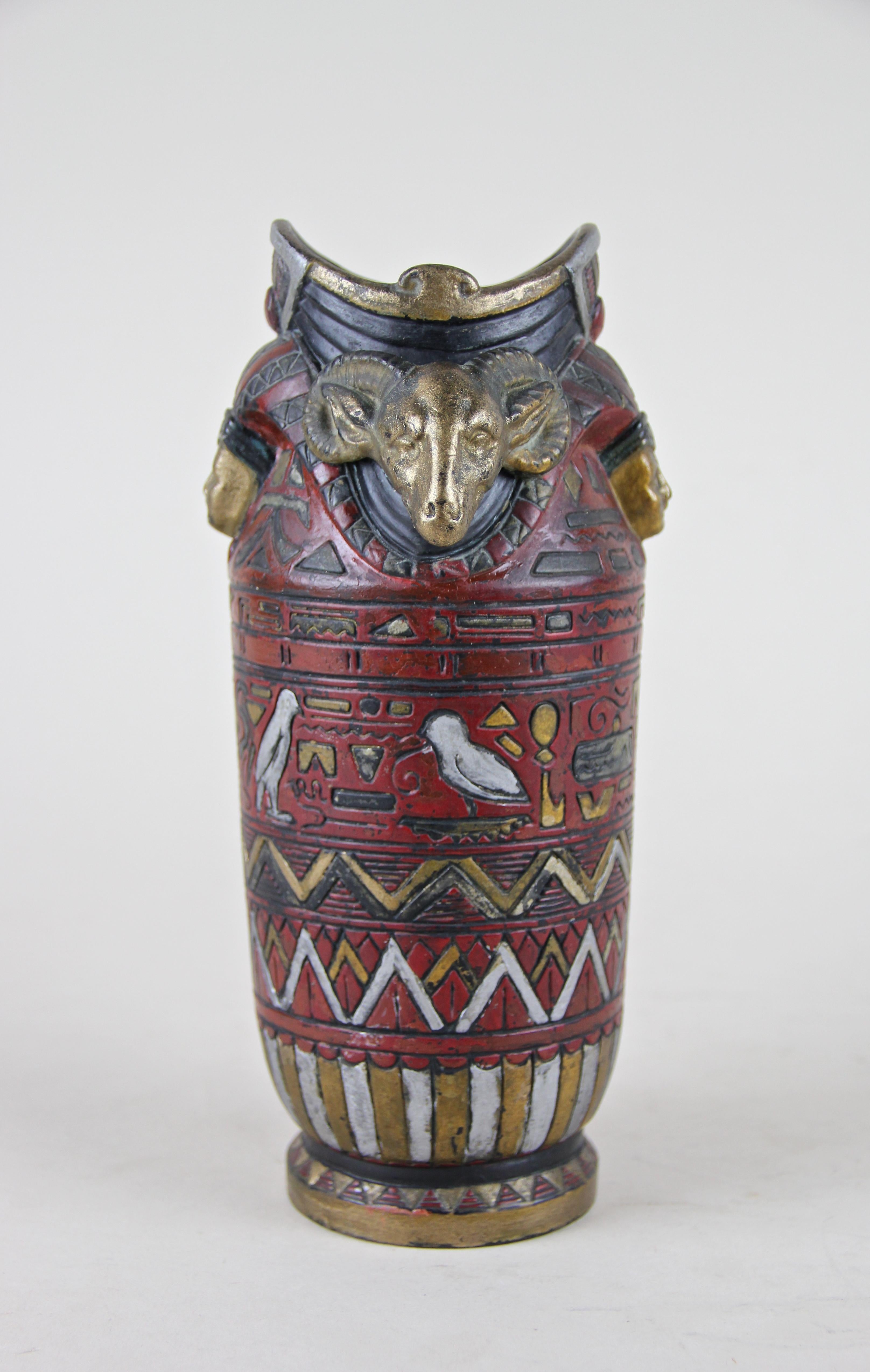 Majolika-Vase „Ägypten“ von Julius Dressler, Böhmen, um 1895 (Österreichisch)