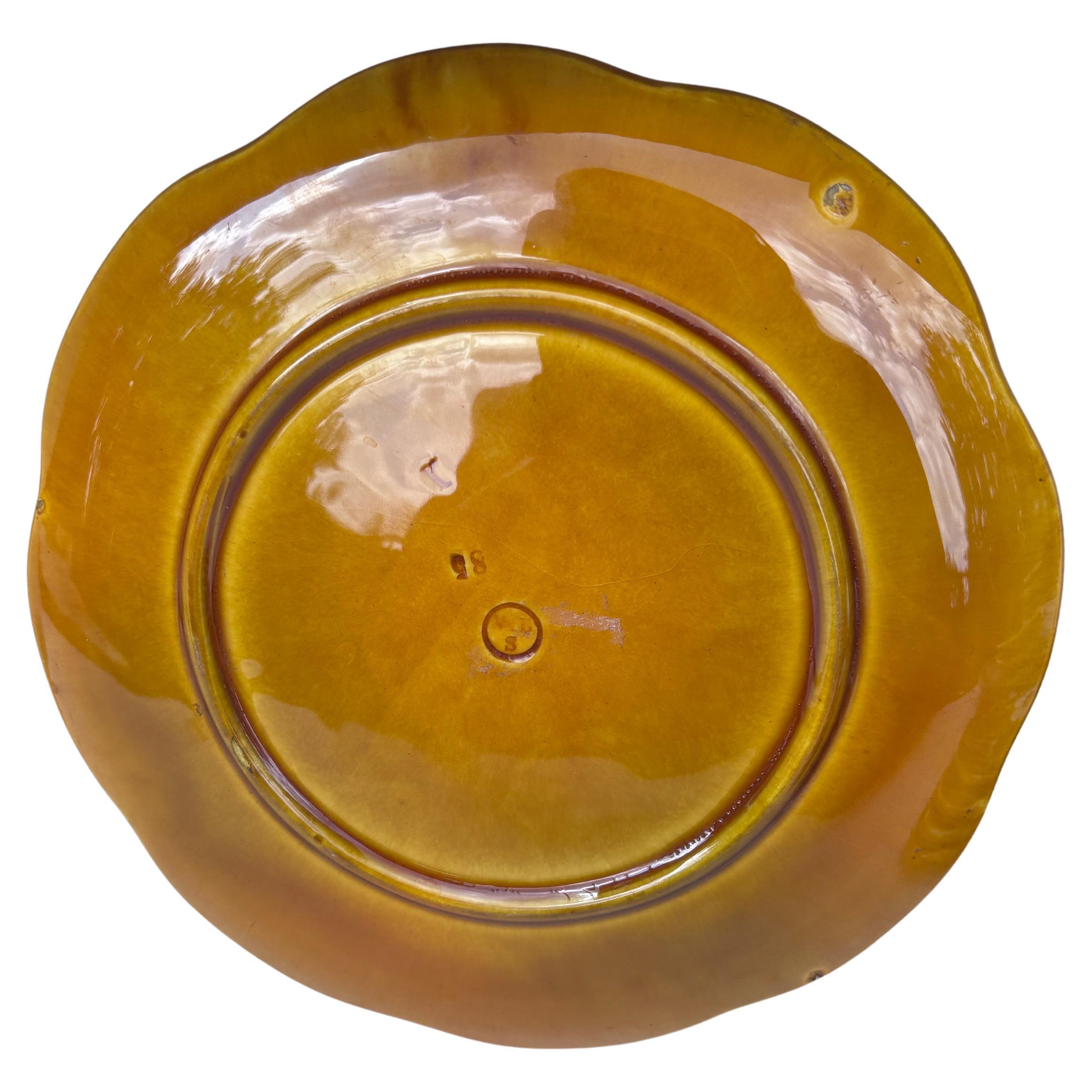 Art Nouveau Majolica Water Lily Pad Plate Villeroy et Boch, circa 1900 For Sale
