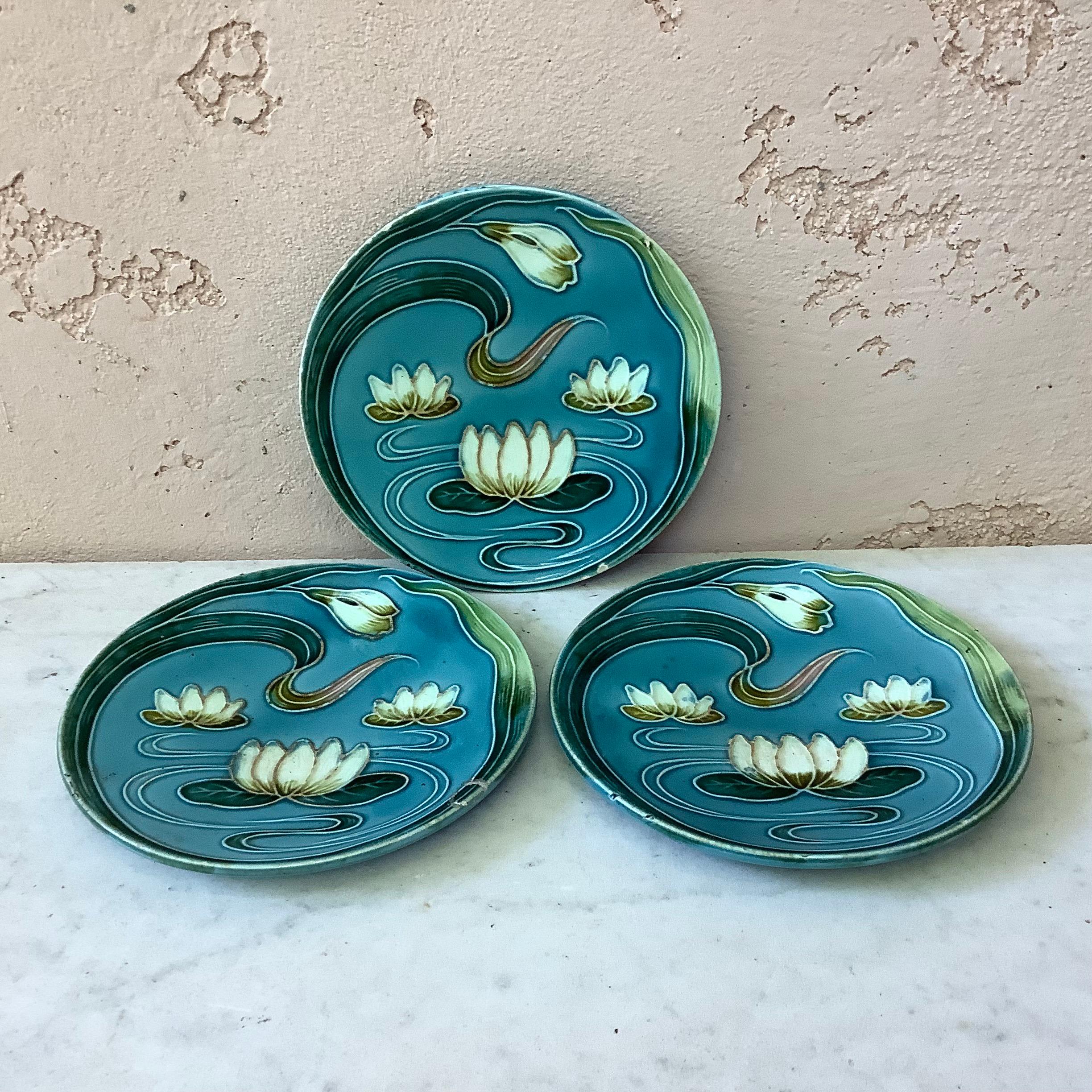Art Nouveau Majolica Water Lily Plate Villeroy & Boch, circa 1900