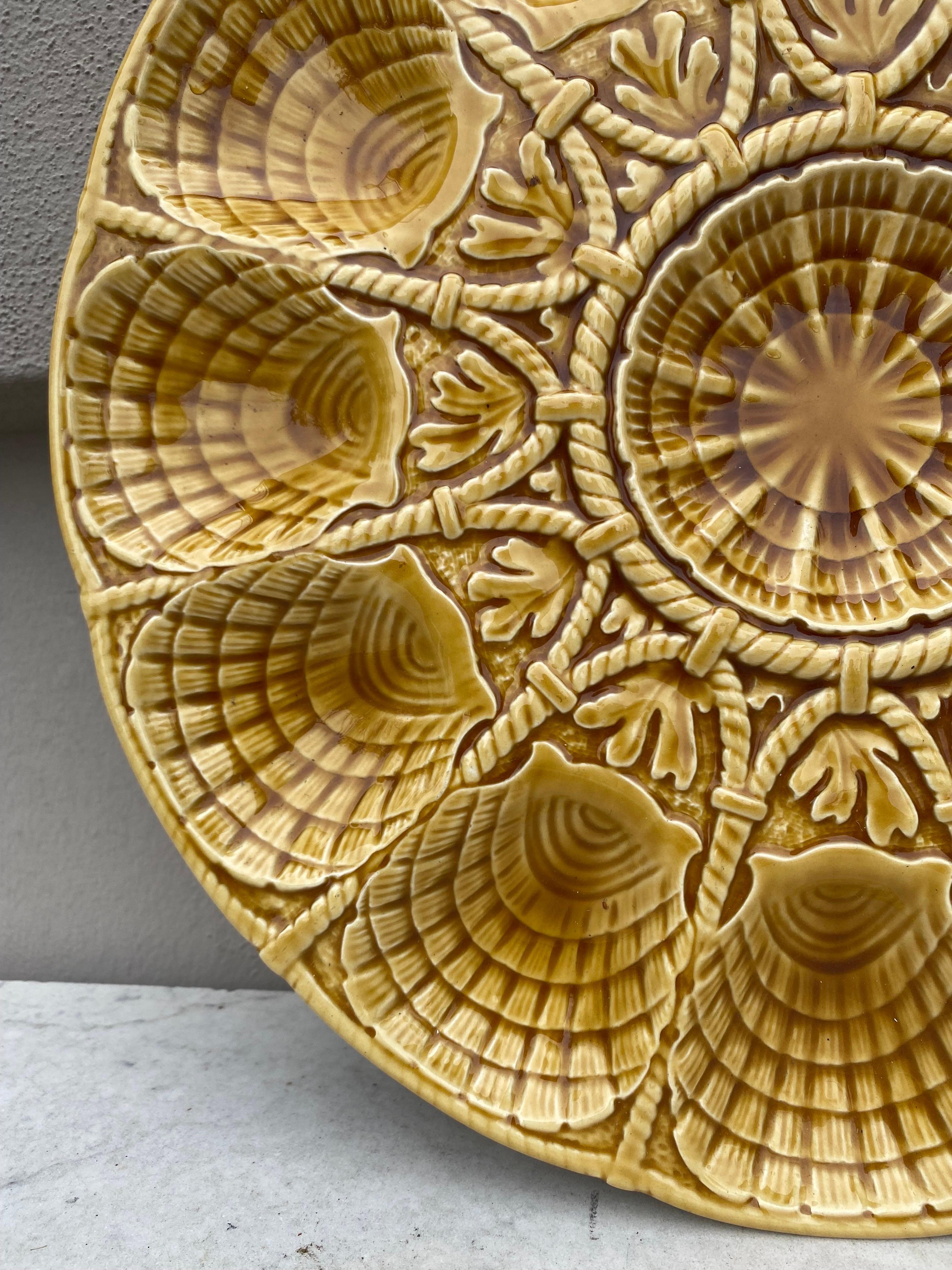 Art Deco Majolica Yellow Shell Oyster Platter Sarreguemines Circa 1930 For Sale