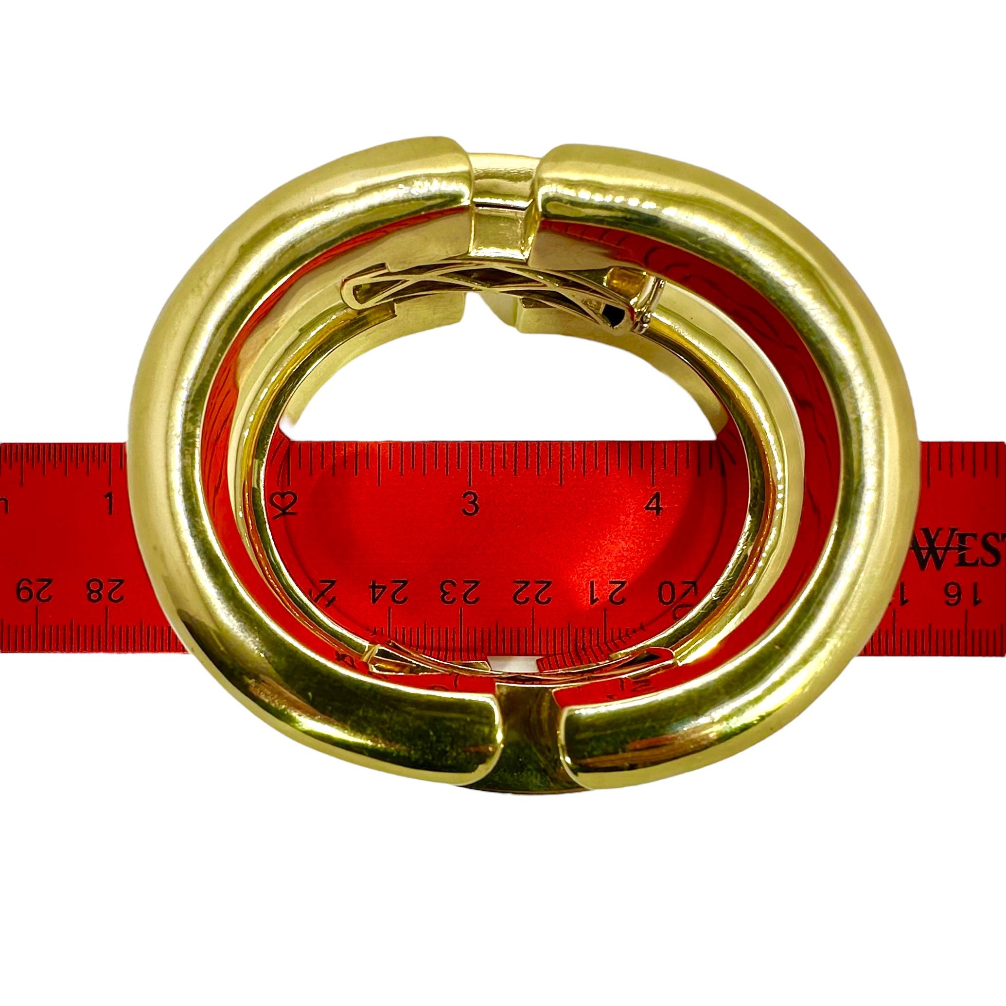 Bracelet manchette en or 18K avec maillons de connexion en diamant de 1,5 pouces de large en vente 5