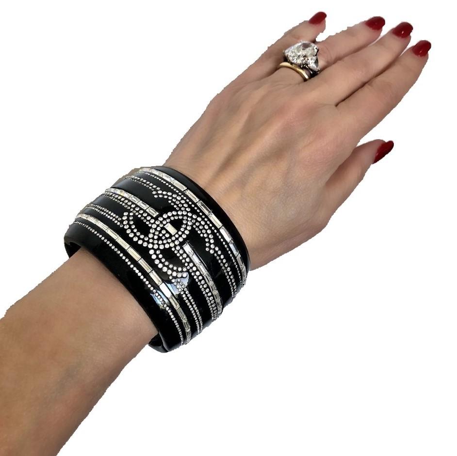Major Chanel Black Resin Cuff with Rhinestones from the 2009 Cruise Collection For Sale 7
