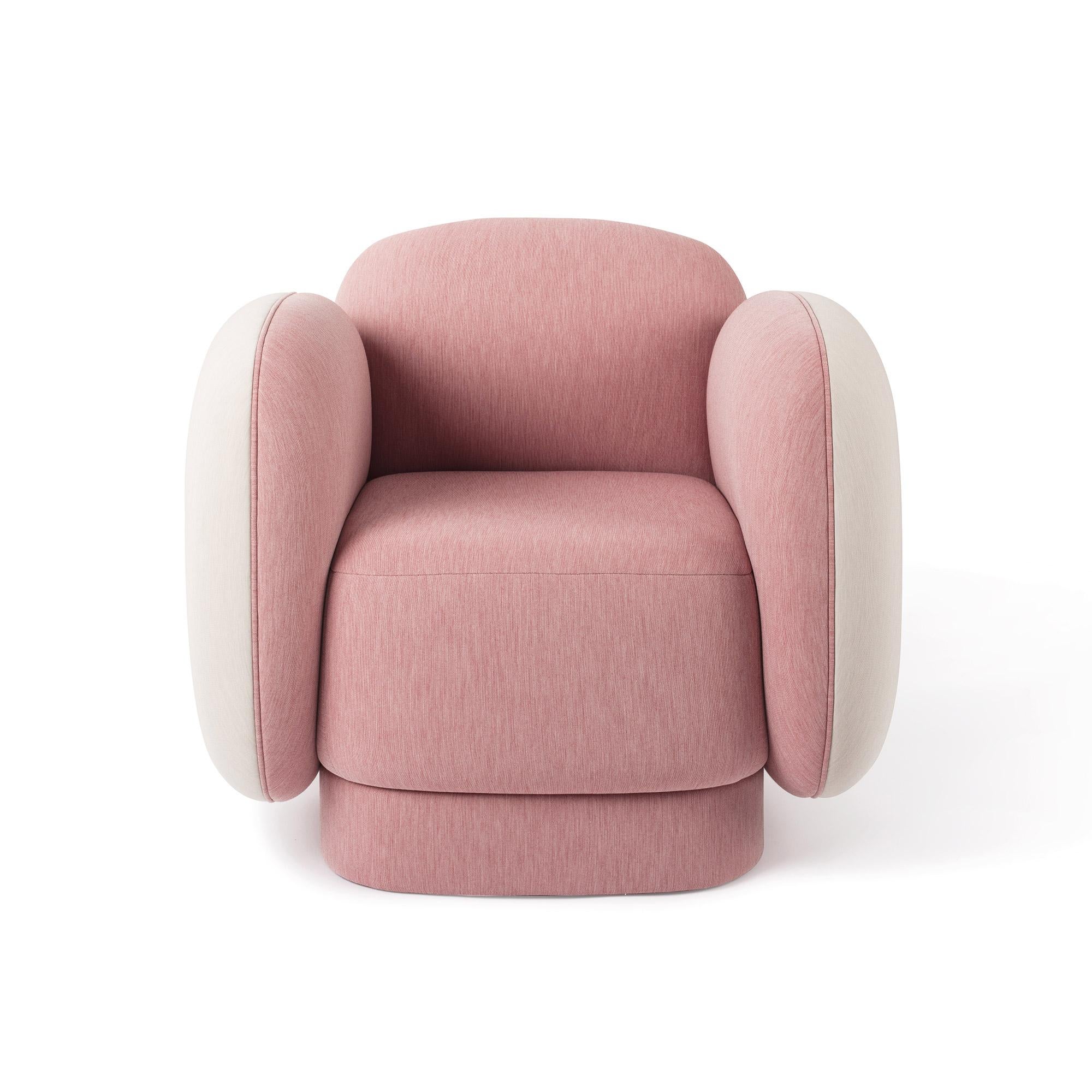 Major Tom armchair designed by Thomas Dariel
Dimensions: D 90 x W 101 x H 89 cm
Materials: Structure in solid timber and plywood. Memory foam Base and seating fully upholstered in fabric.
Available in Finishes: Kvadrat Premium Collection, Melange