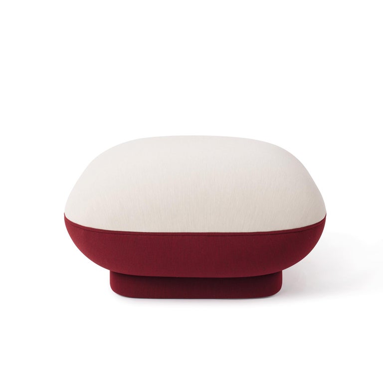 Major Tom ottoman designed by Thomas Dariel
Dimensions: D 80 x W 80 x H 42 cm
Materials: Structure in solid timber and plywood. Memory foam Base and seating fully upholstered in fabric.
Available in finishes: Kvadrat Premium Collection, Melange