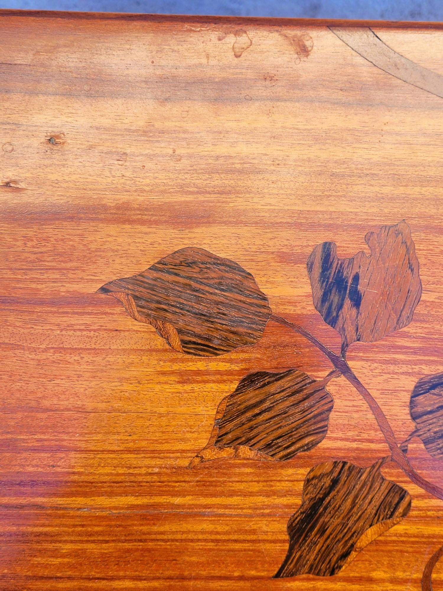 Majorelle, Clematis Tea Table, Art Nouveau, Late 19th-early 20th Century In Good Condition For Sale In MARSEILLE, FR