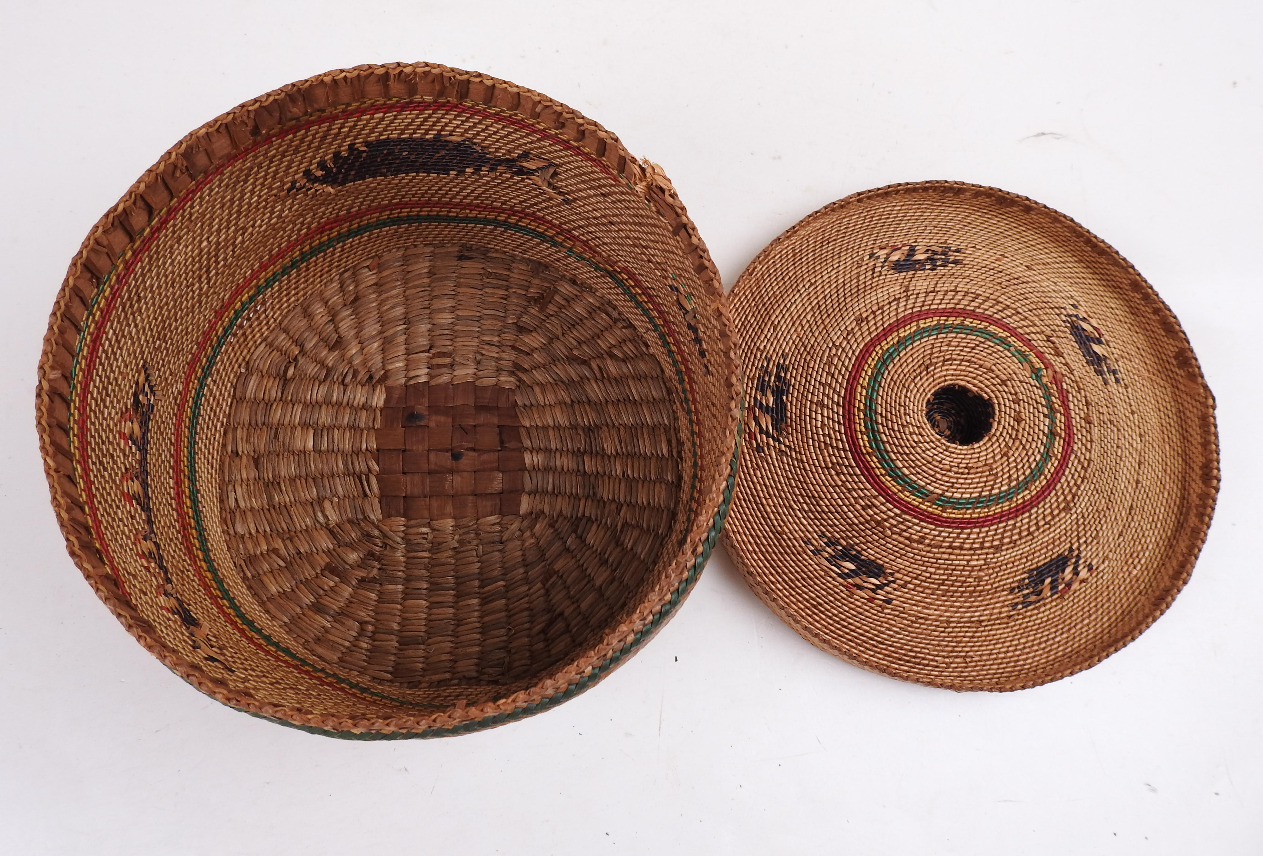 Seagrass Makah Lidded Basket Whale Whaling Motif For Sale