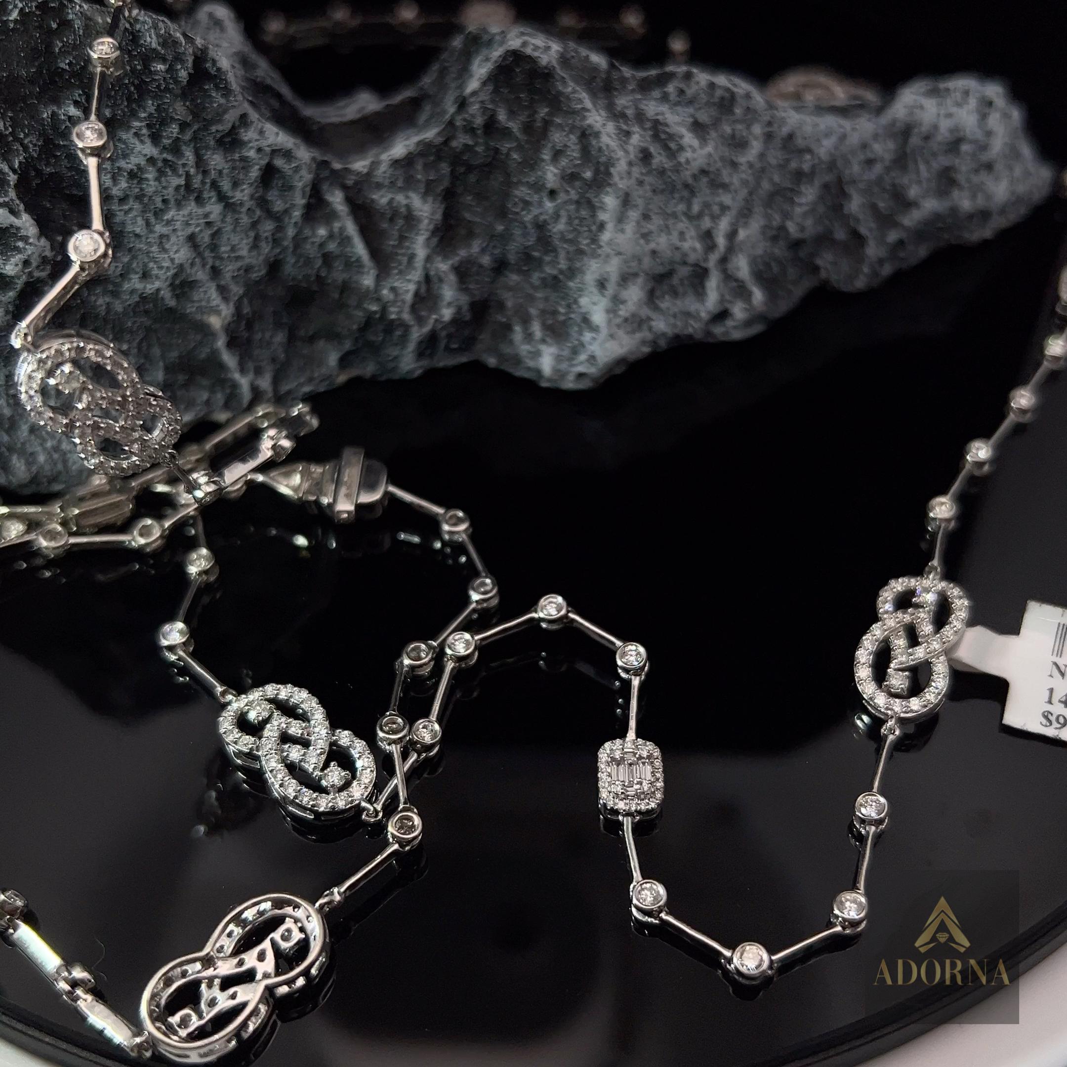 Makayla's Halskette im Zustand „Neu“ im Angebot in Los Angeles, CA