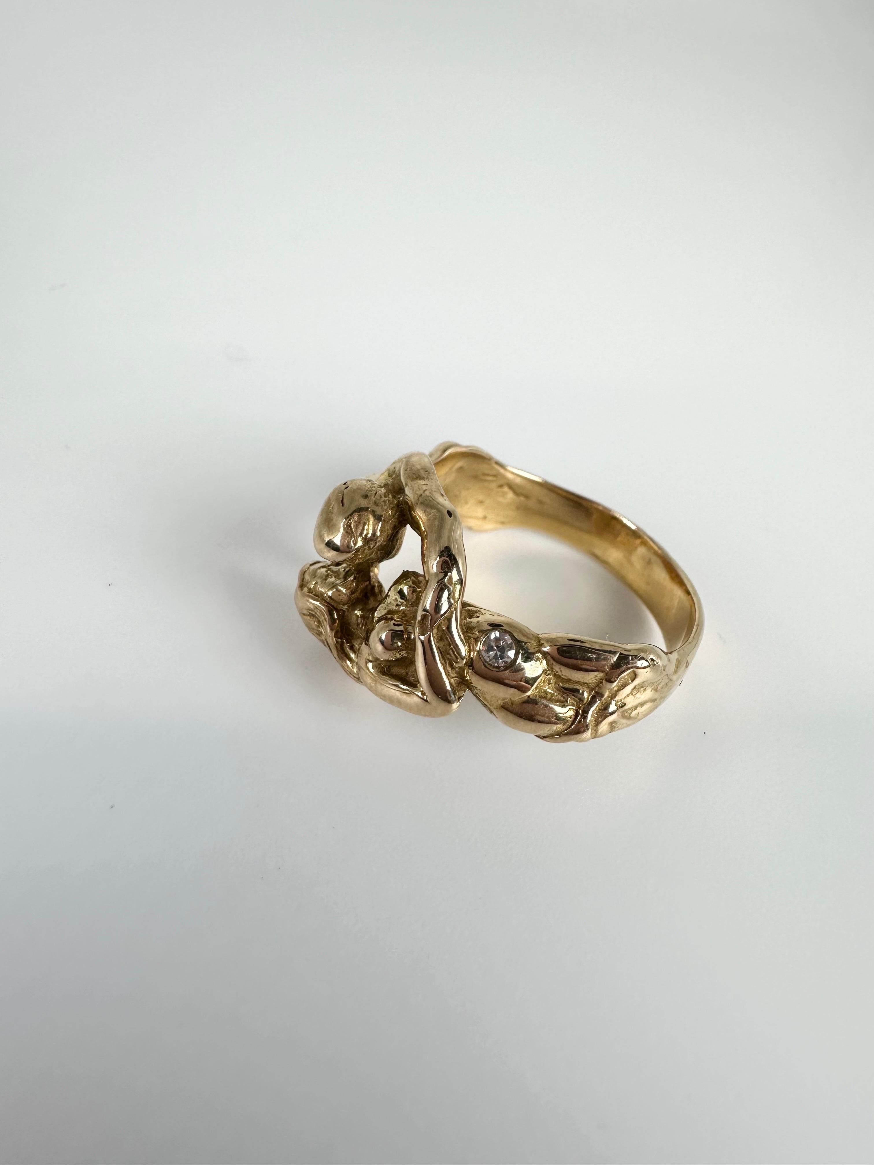 Women's or Men's Make love sex 18KT gold ring solid gold art ring unique rare ring For Sale