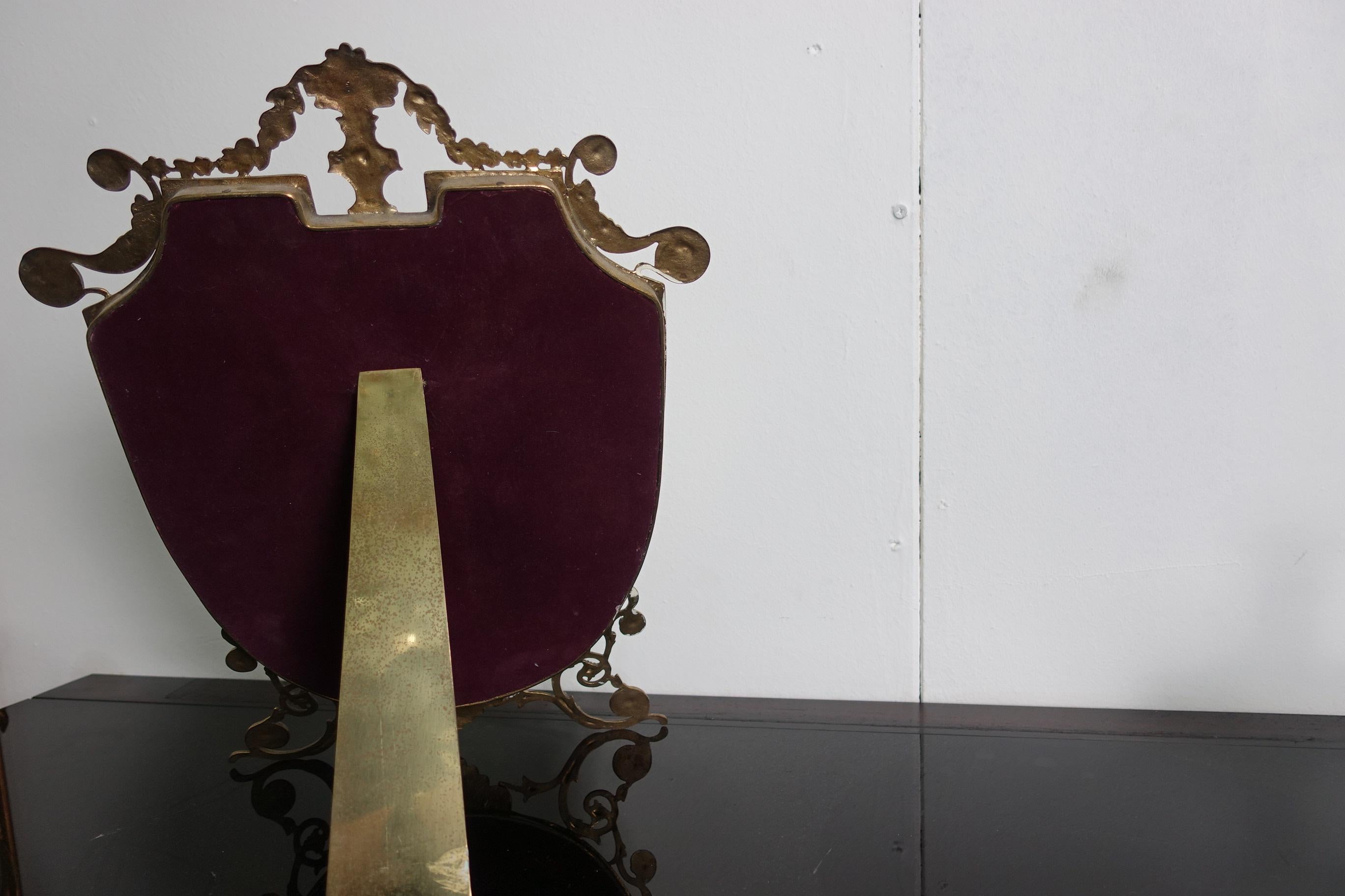 Mid-20th Century Make-Up Mirror in Brass For Sale