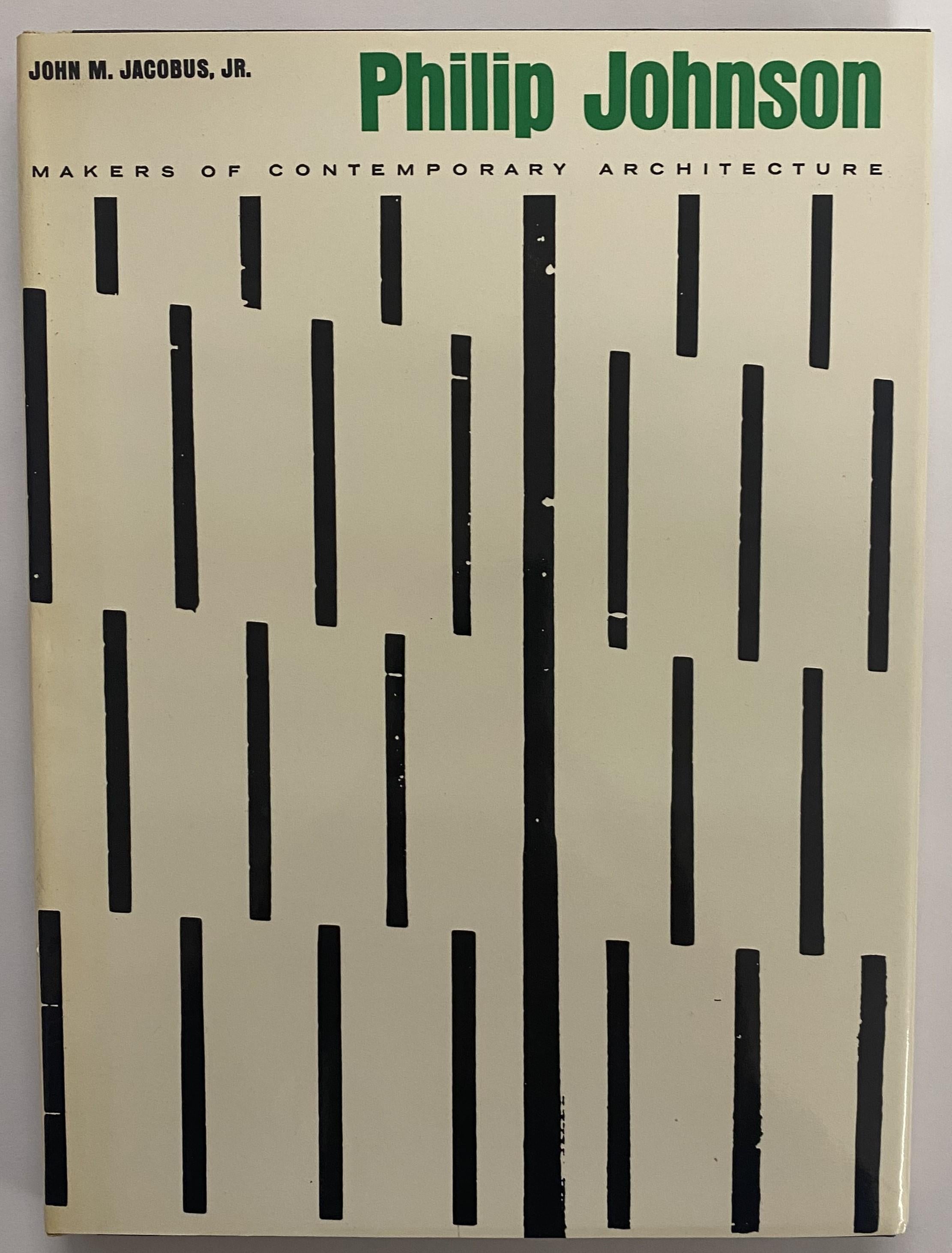 5 Bände
Philip Johnson von John M. Jacobus. JR. Gebundene Ausgabe. 128 Seiten.
Kenzo Tange von Robin Boyd's. Gebundene Ausgabe. 125 Seiten.
R. Buckminster Fuller von John McHale. Gebundene Ausgabe 128 Seiten.
Louis I. Kahn von Vincent Scully. JR.