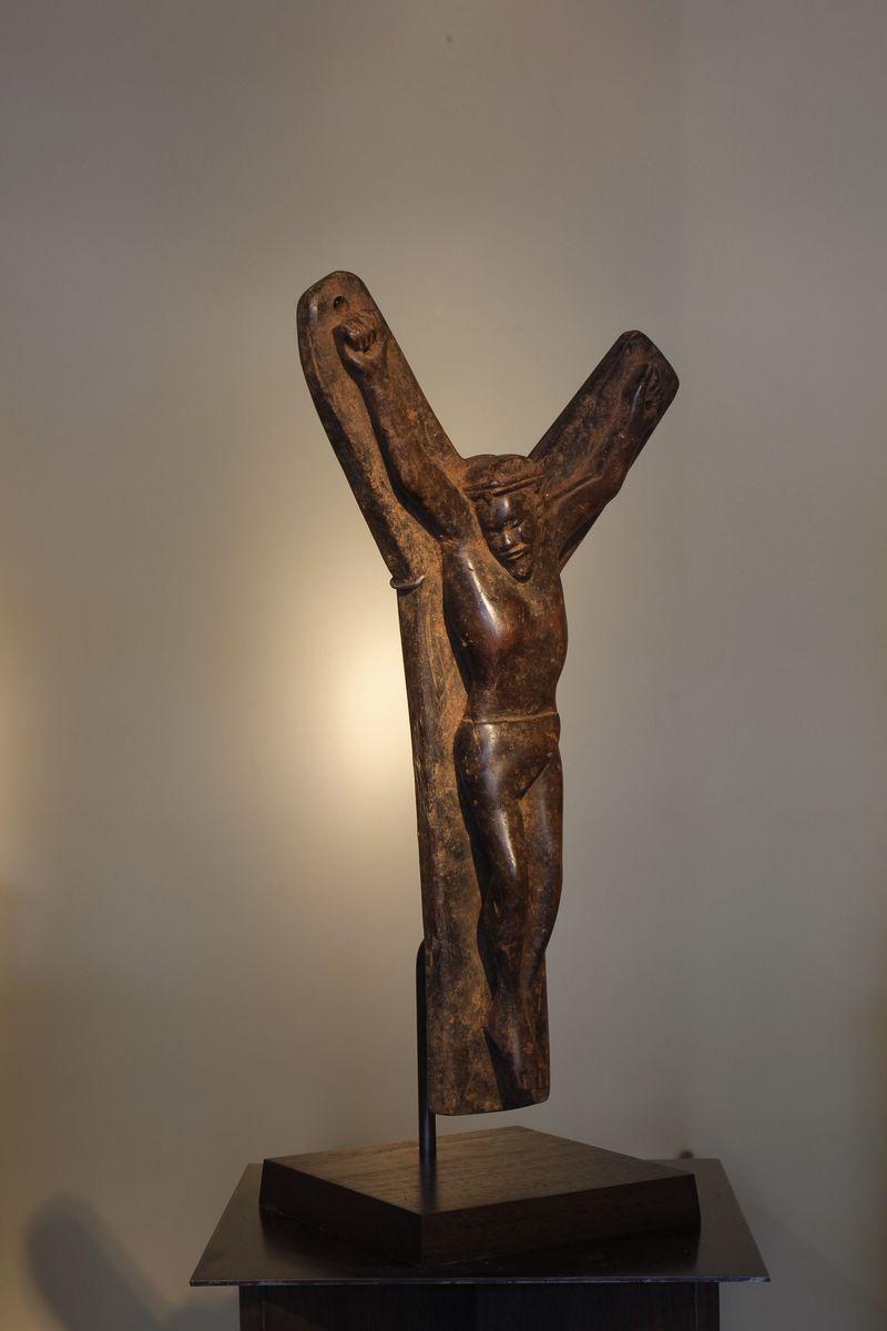 Makonde Figure Depicting Jesus, Tanzania For Sale 4