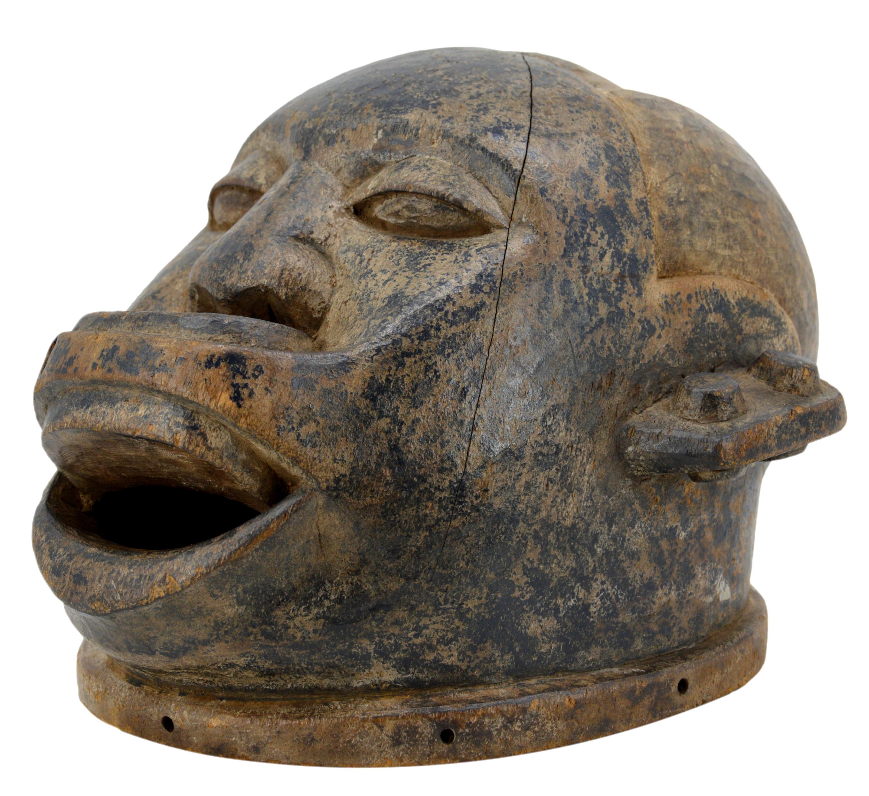 Hand-Carved Makonde Mask Helmet, Africa, Early 20th Century For Sale