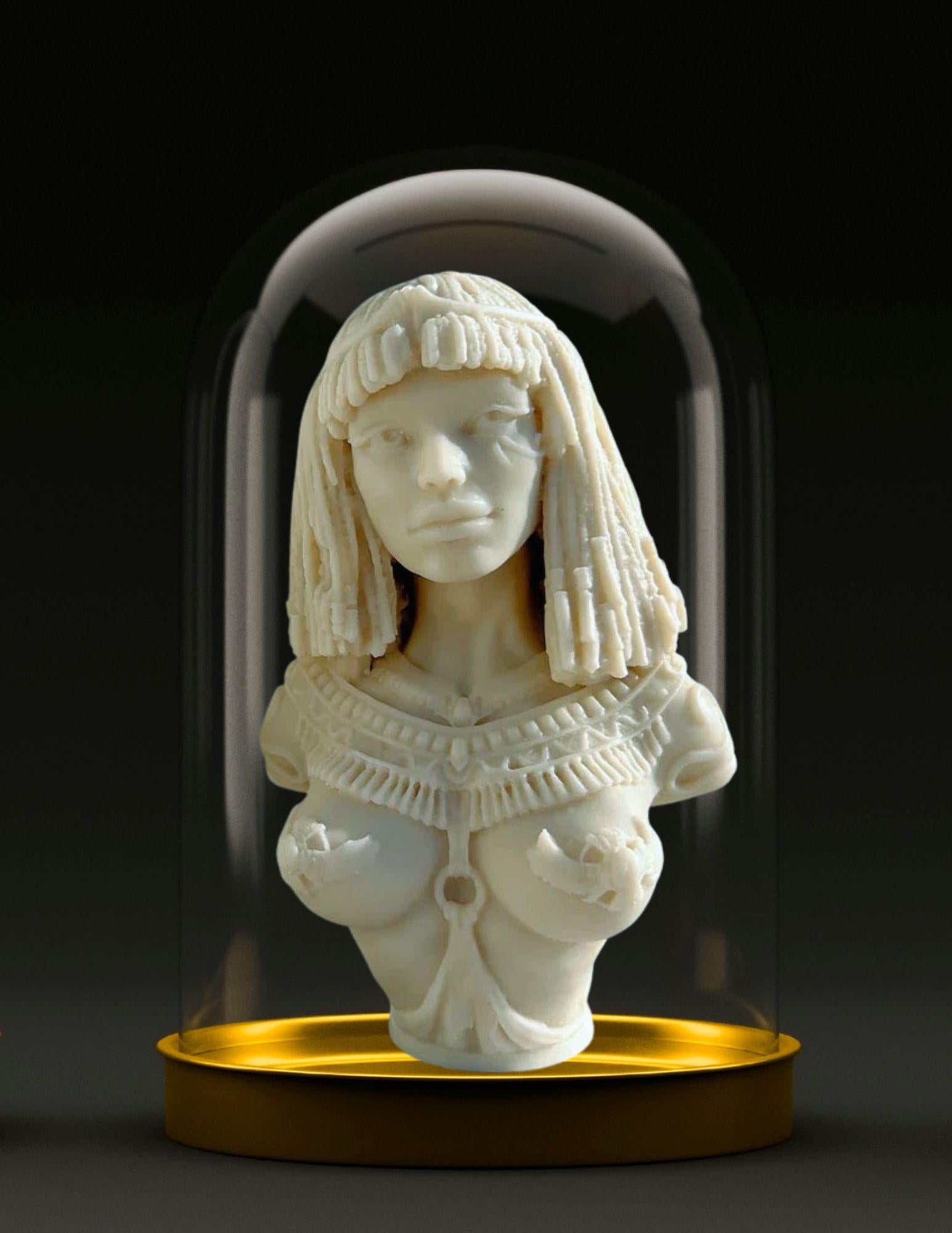 La candela scultorea Makouria fa parte della Collection'S Les Nubians di Aphrochic, che celebra la storia e l'eredità culturale dei regni africani della tarda antichità, un periodo cruciale per la nascita del mondo moderno. Con il nome del regno