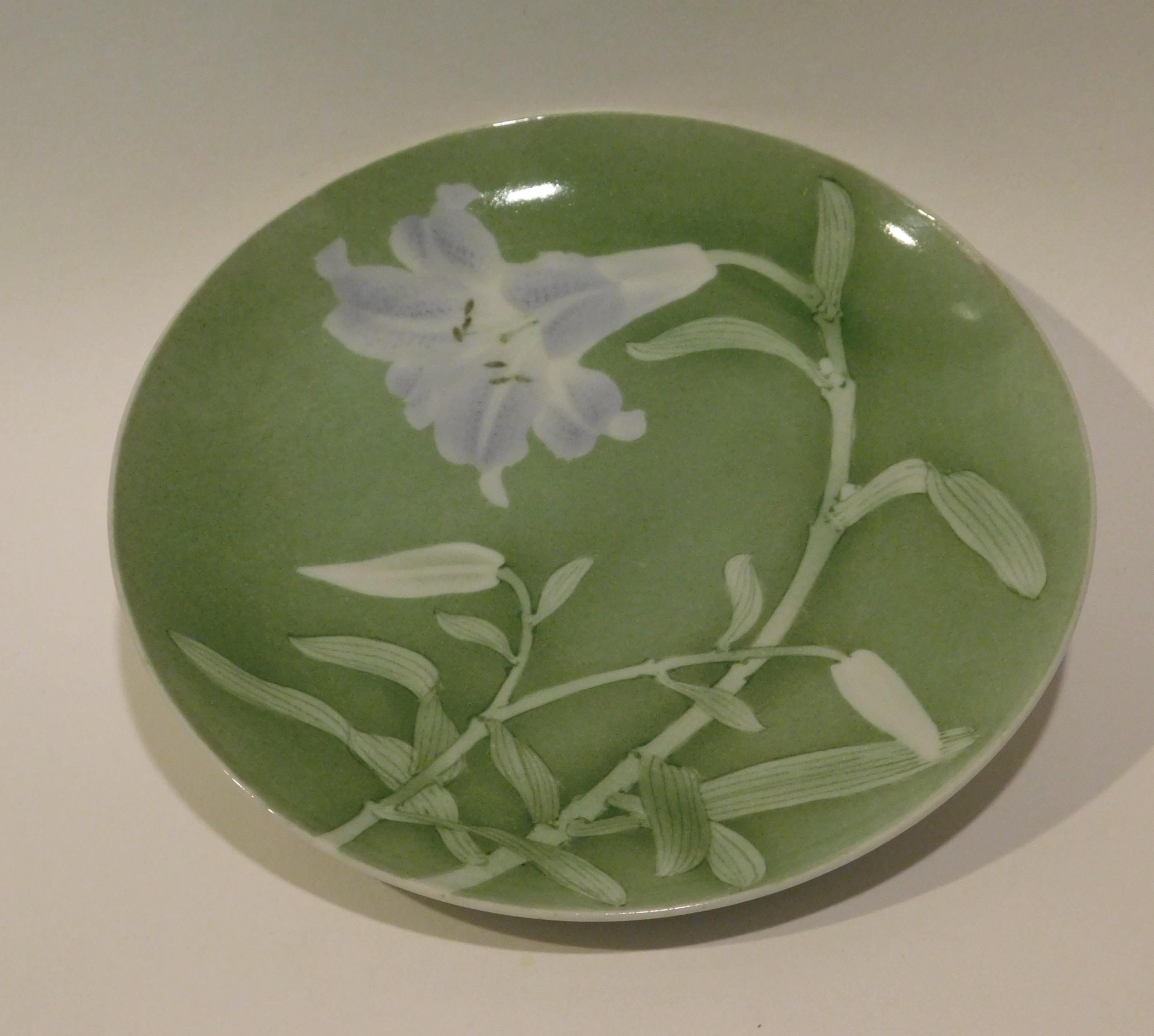 Makuzu Kozan Modern Japanese Ceramic Tray  In Good Condition For Sale In Phoenix, AZ