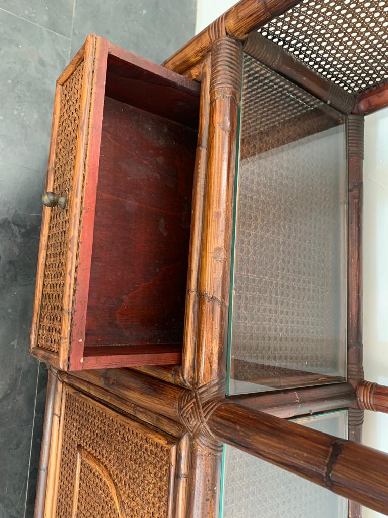 Malacca Rattan & Crystal Bookcase from Vivai del Sud, 1970s For Sale 5