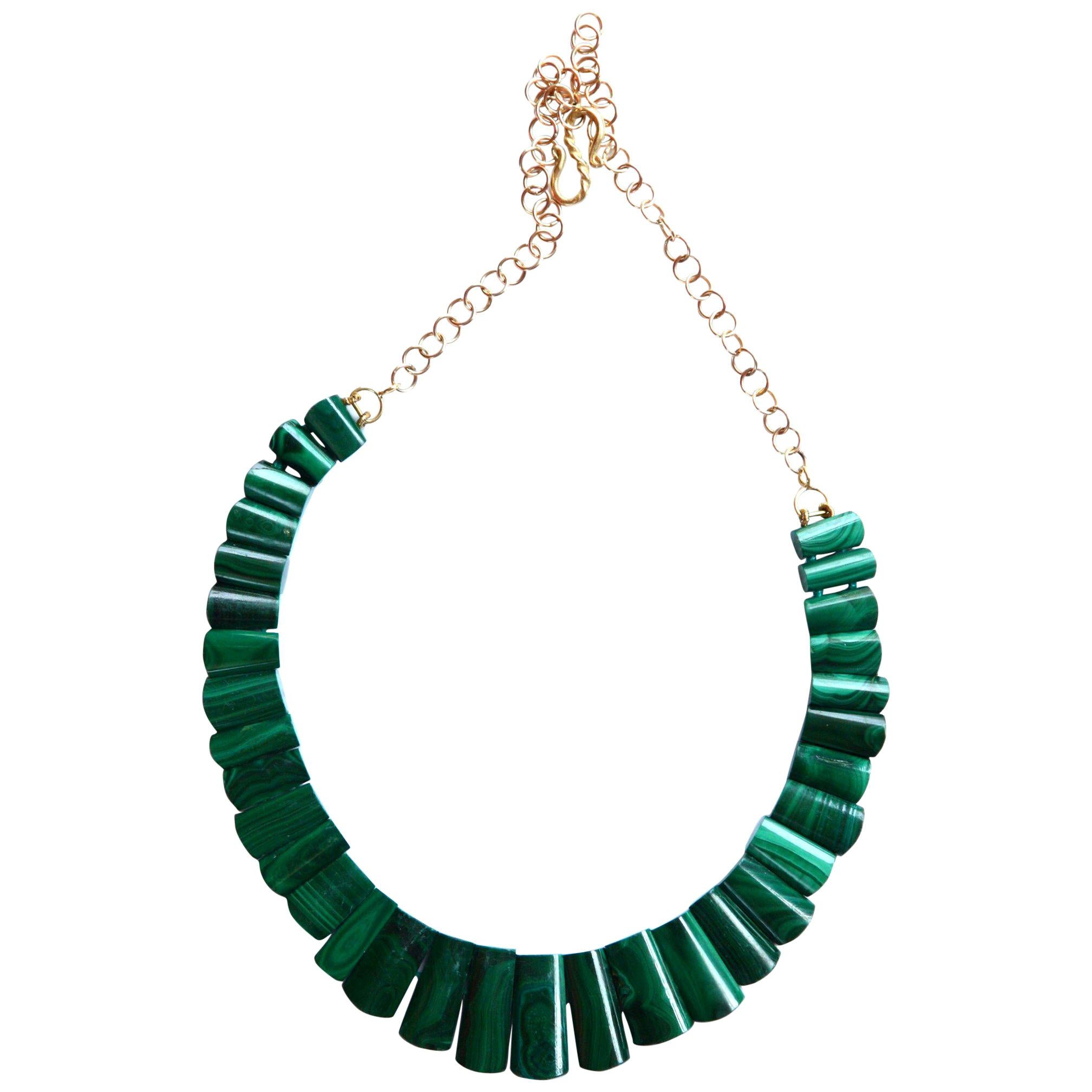 Collar de malaquita y oro de 18 k