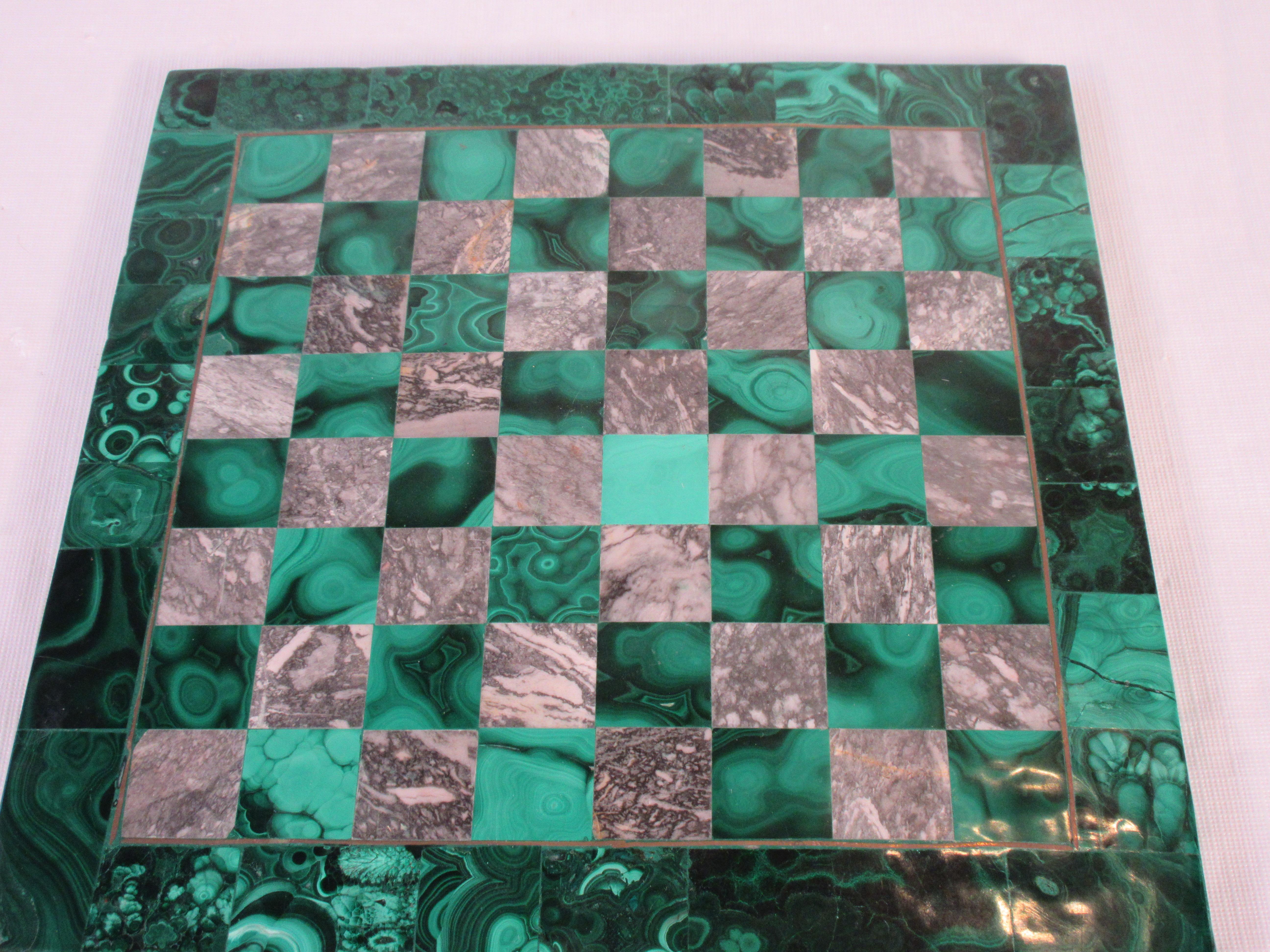 Malachite and Marble Chess Board In Good Condition In Tarrytown, NY