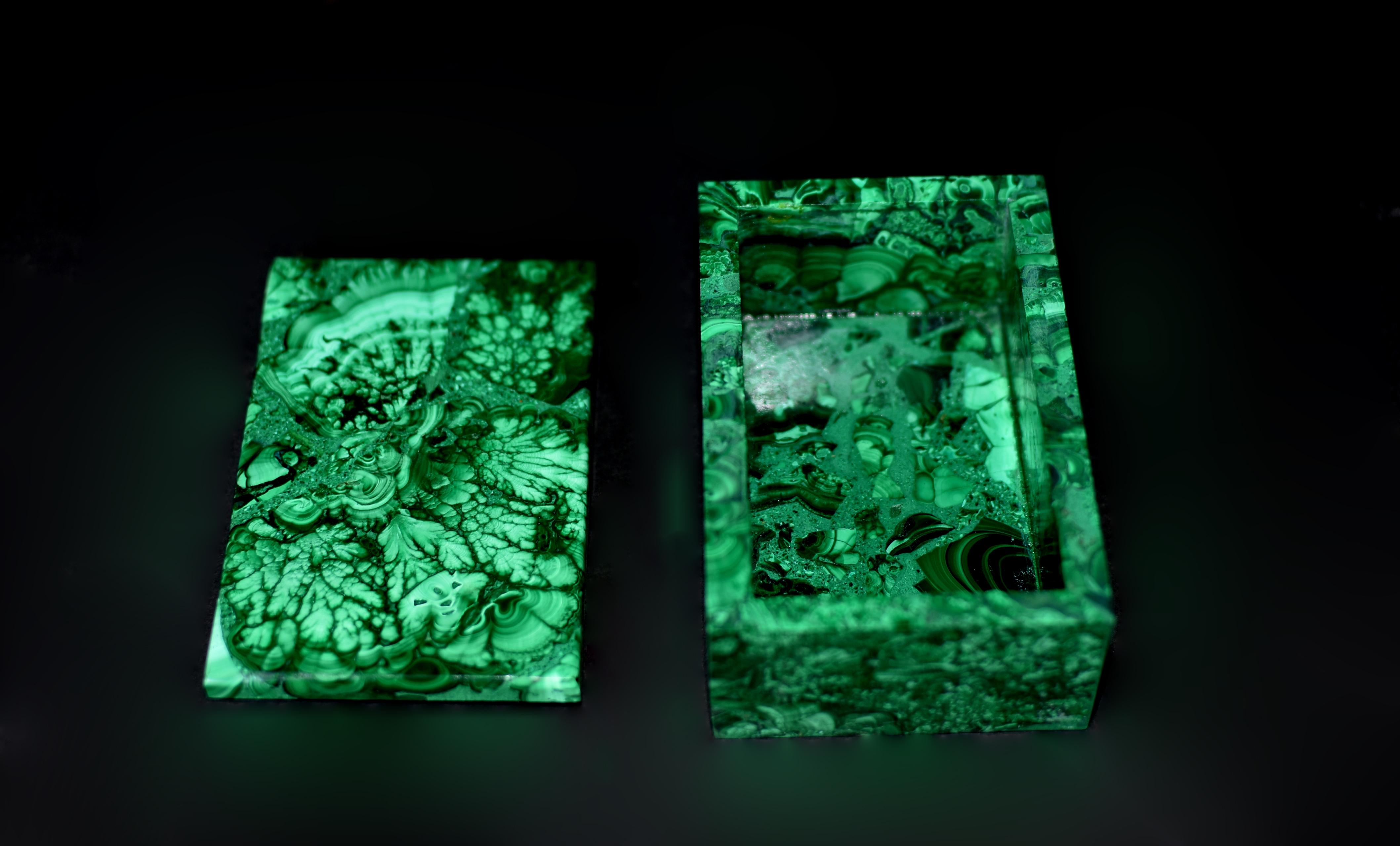 Malachite Box Gemstone Box Botanical Veins For Sale 4