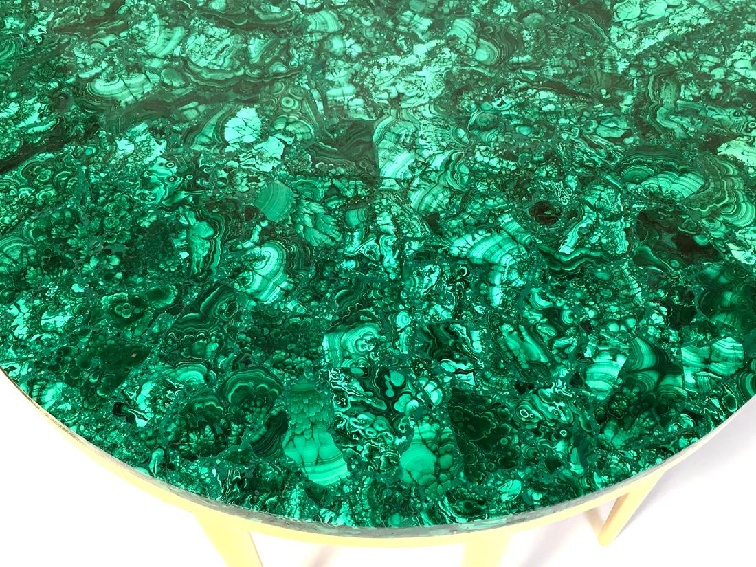 Moderne Table basse Malachite modèle de Studio Superego, Italie Pièce unique en vente