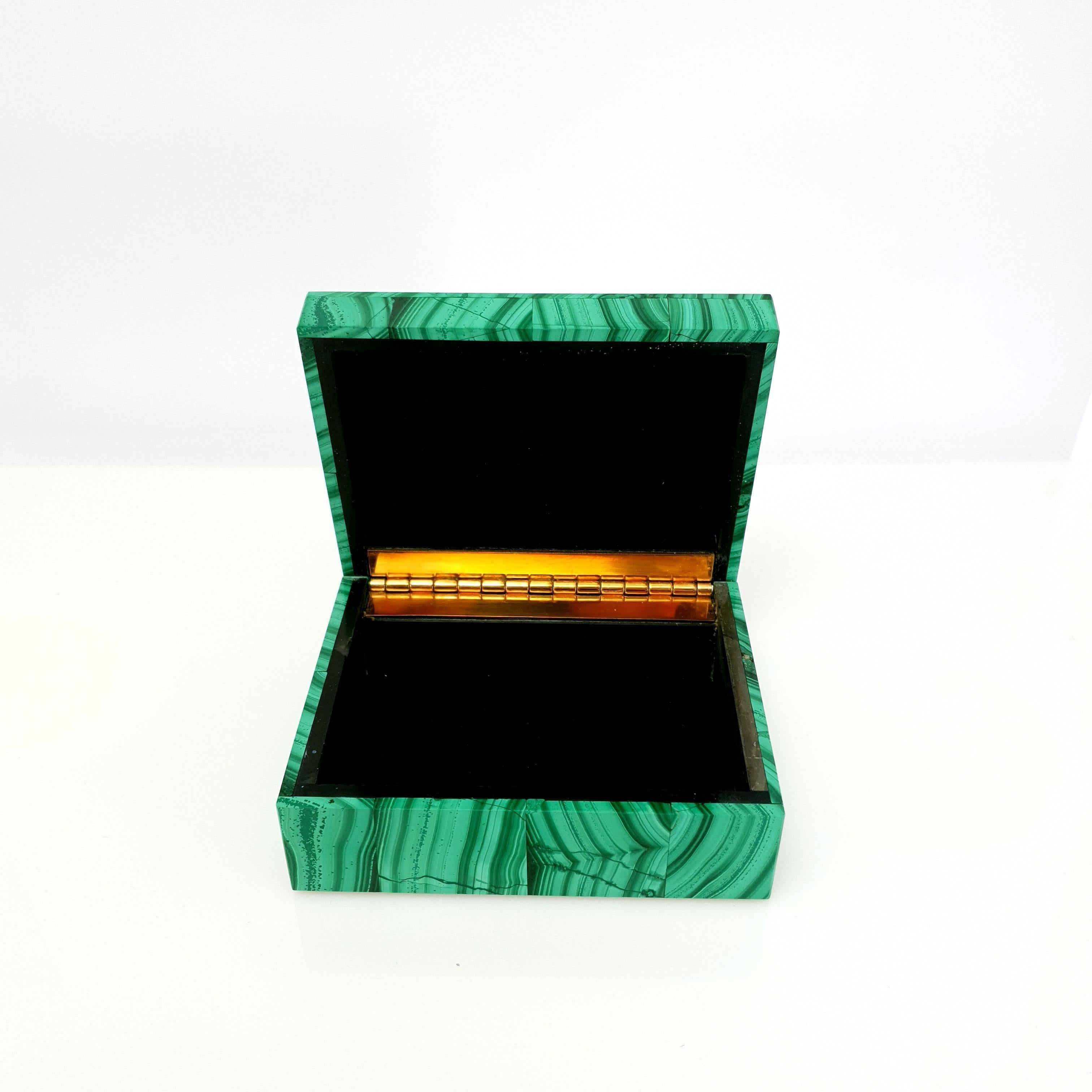 Malachite Decorative Jewelry Gemstone Box with Black Marble Inlay 3