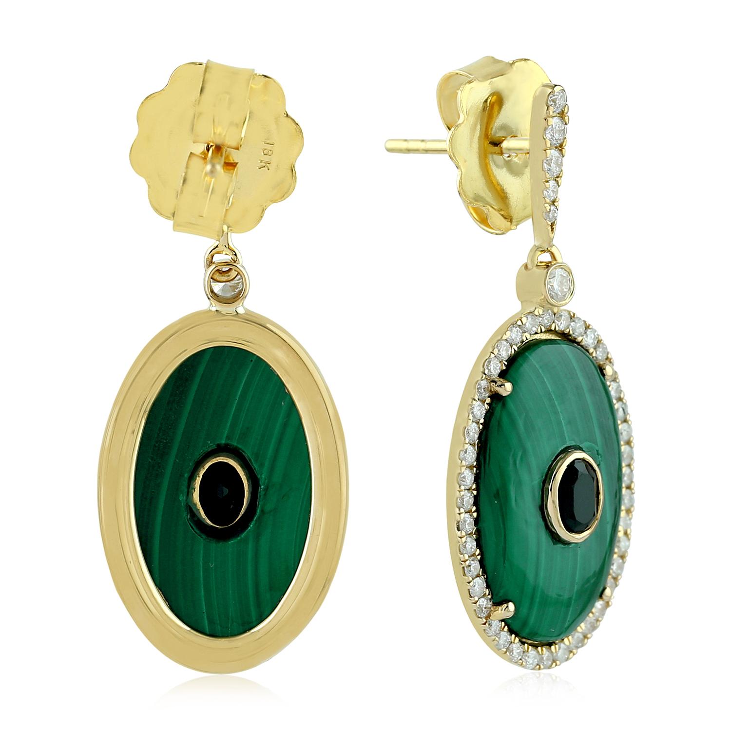 Contemporaneo Orecchini in oro 18 carati con diamante e malachite in vendita