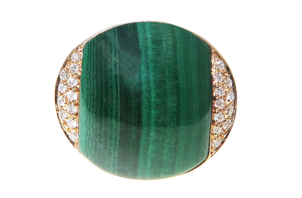 Malachite Diamond 18 Karat Yellow Gold Cocktail Ring In New Condition For Sale In London, UK
