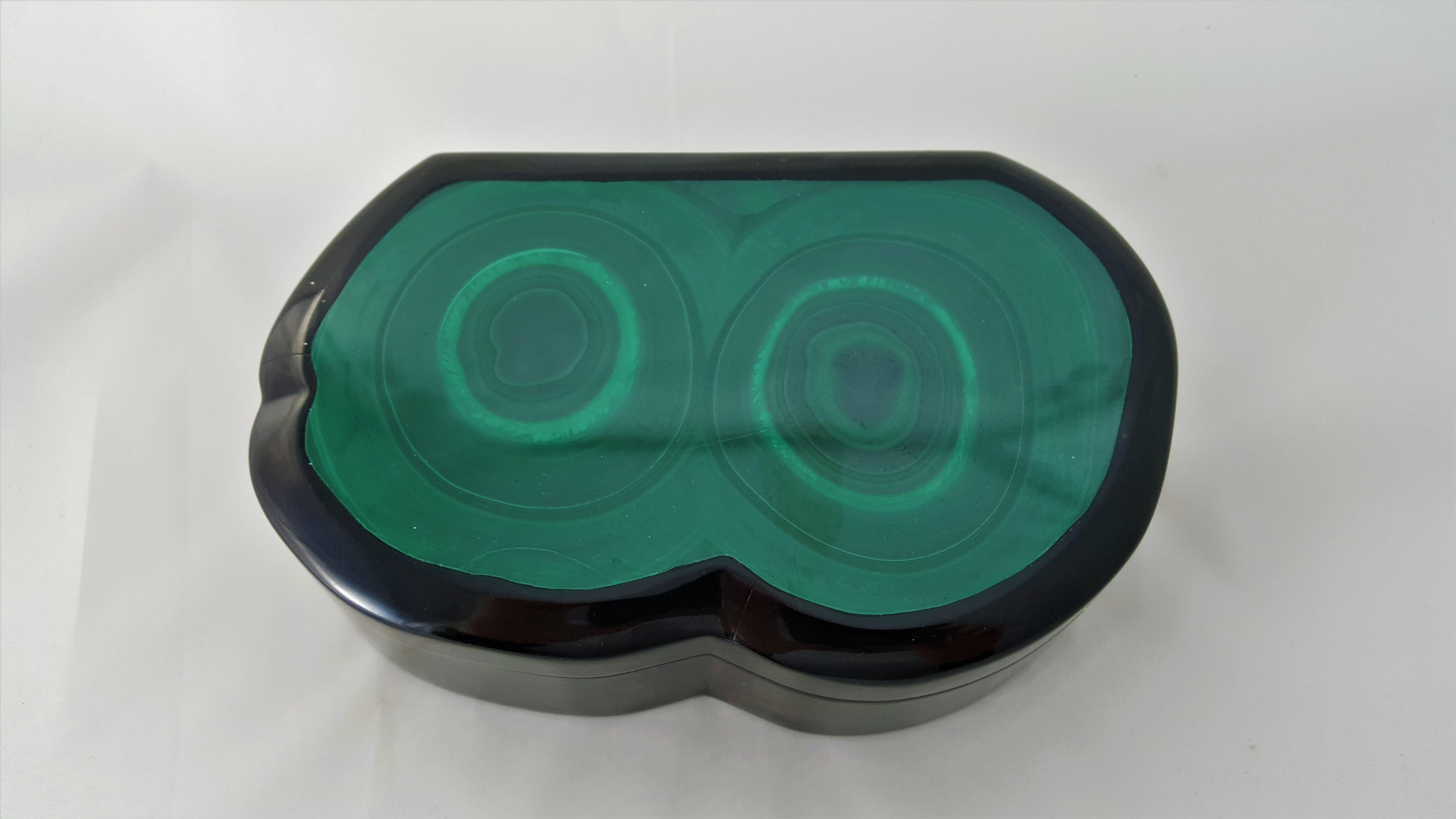 Oeil de malachite Boîte à bijoux décorative en pierres précieuses en vente 8