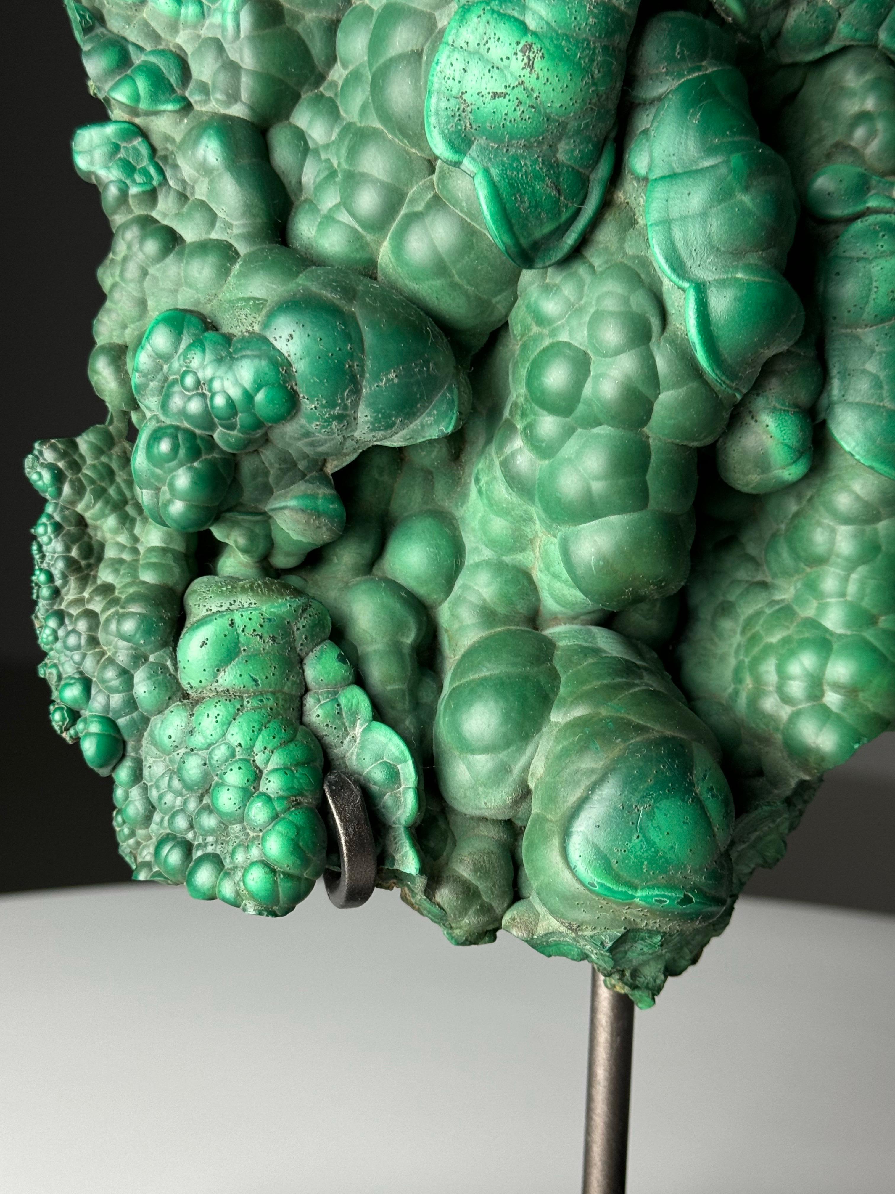 Malachite Freeform on stand For Sale 7