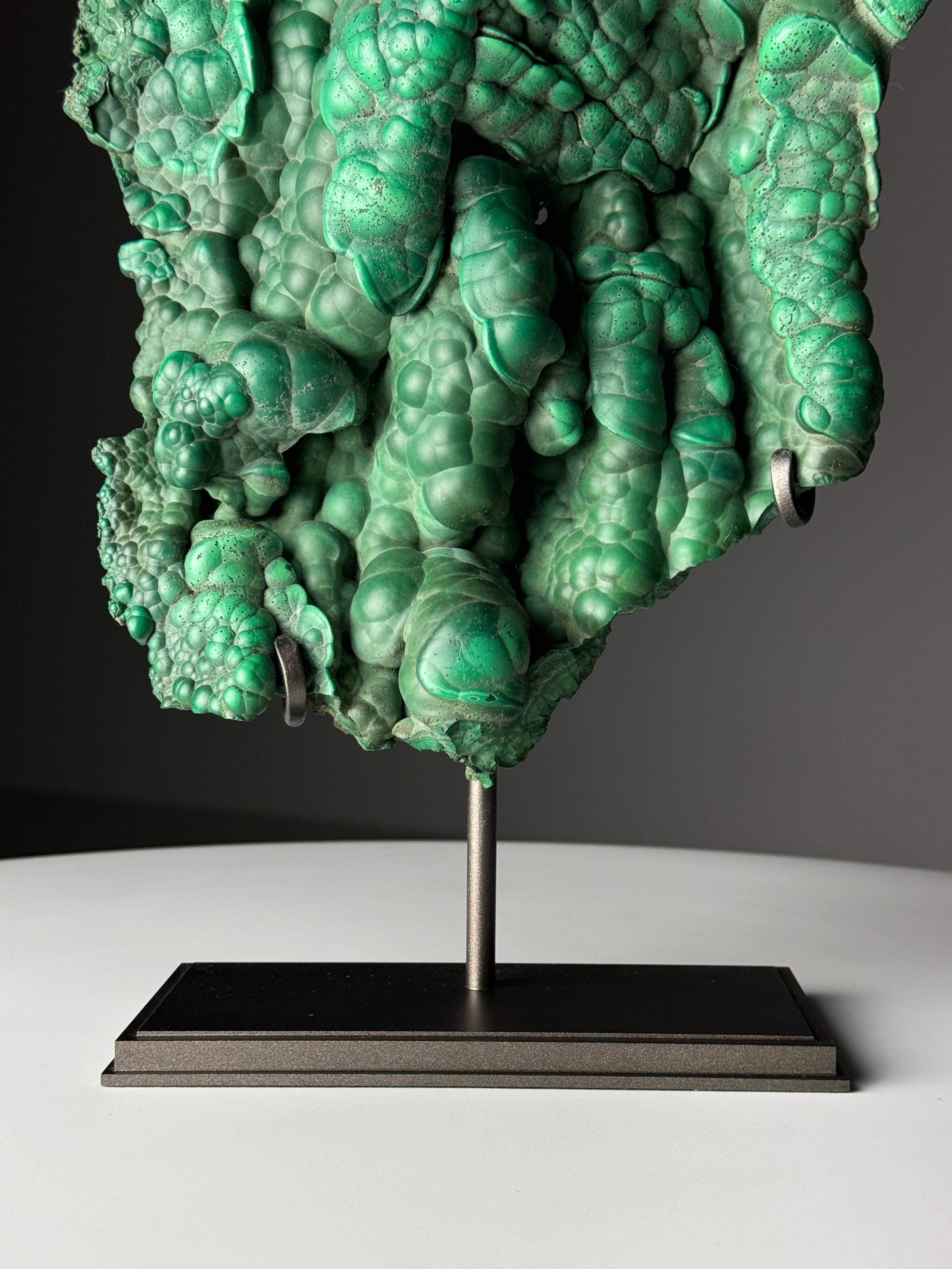 Malachite Freeform on stand For Sale 8