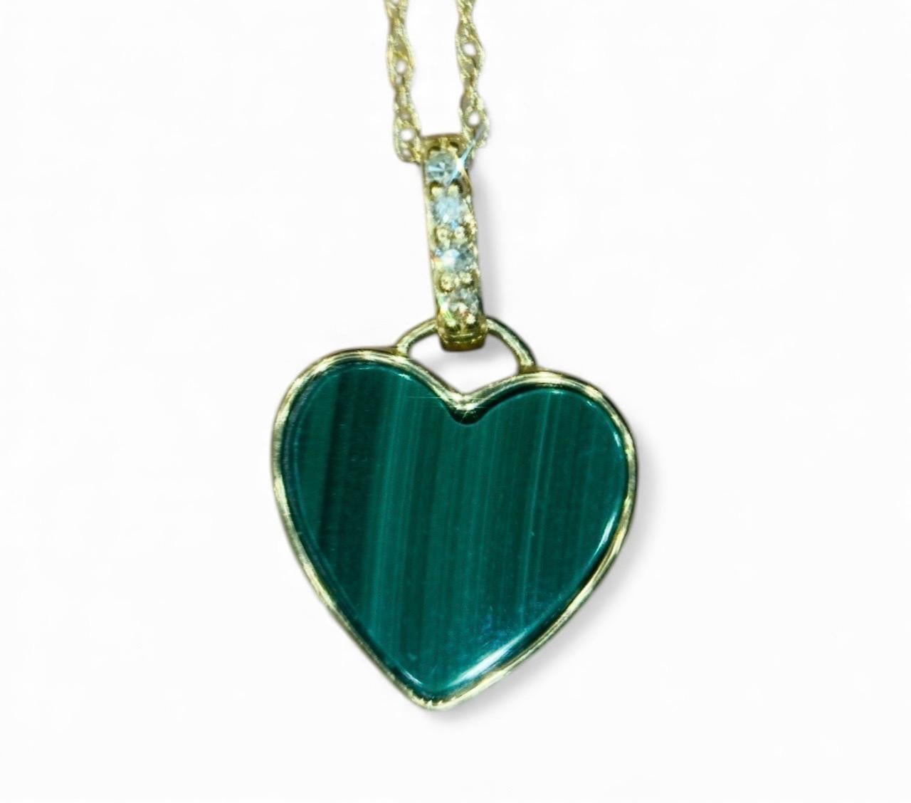 da uomo o donna Collana a cuore in malachite con diamanti e oro 14k in vendita