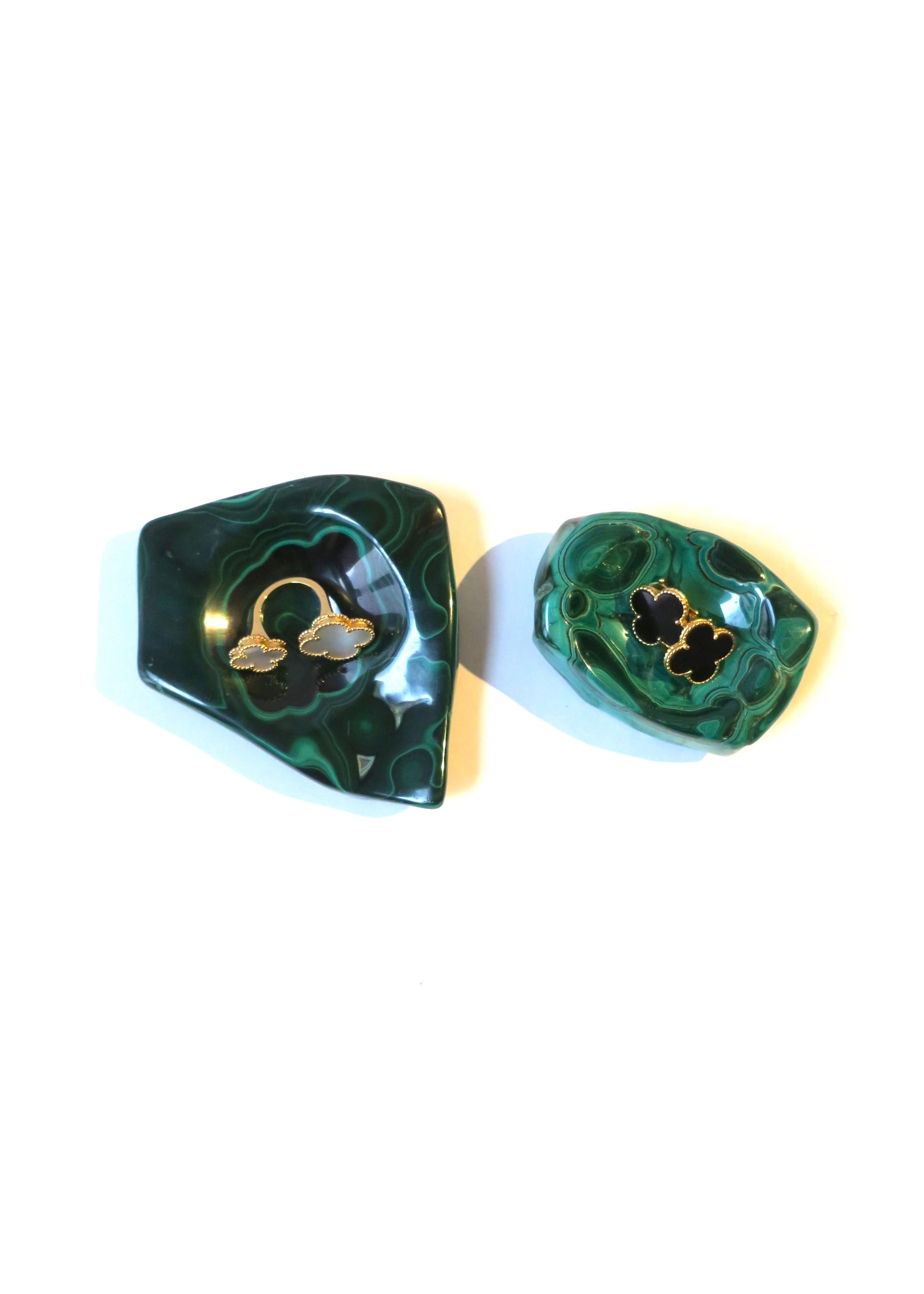 Vide-Poche en forme de plat à bijoux en malachite abstraite en vente 1
