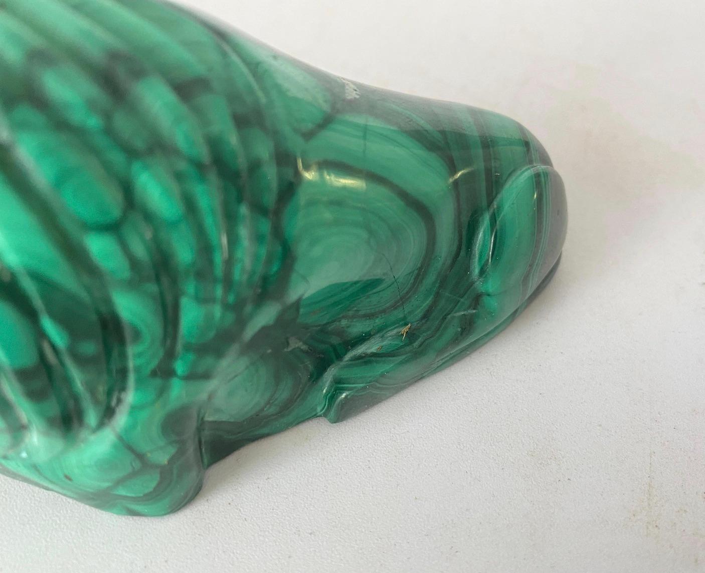 Cameroonian Malachite Lion  Sculpture in Malachite Africa 20th Century Green Color For Sale