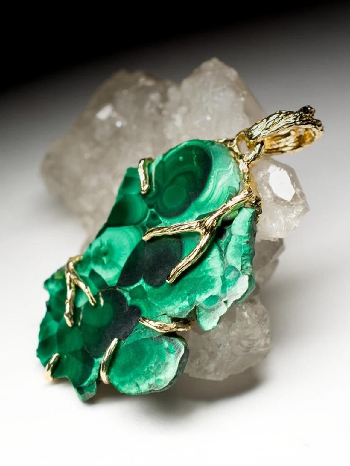 green malachite necklace