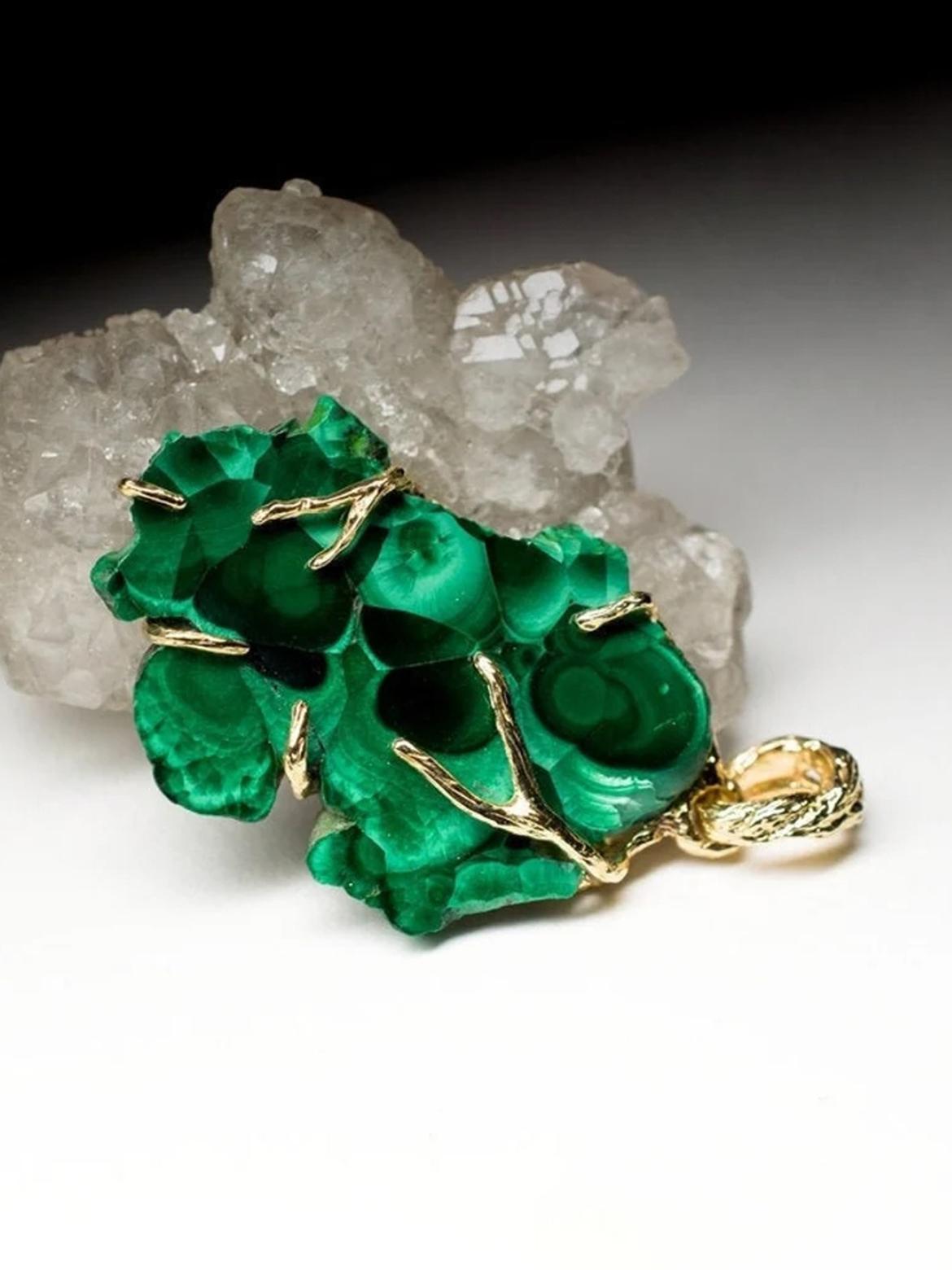 malachite and gold necklace