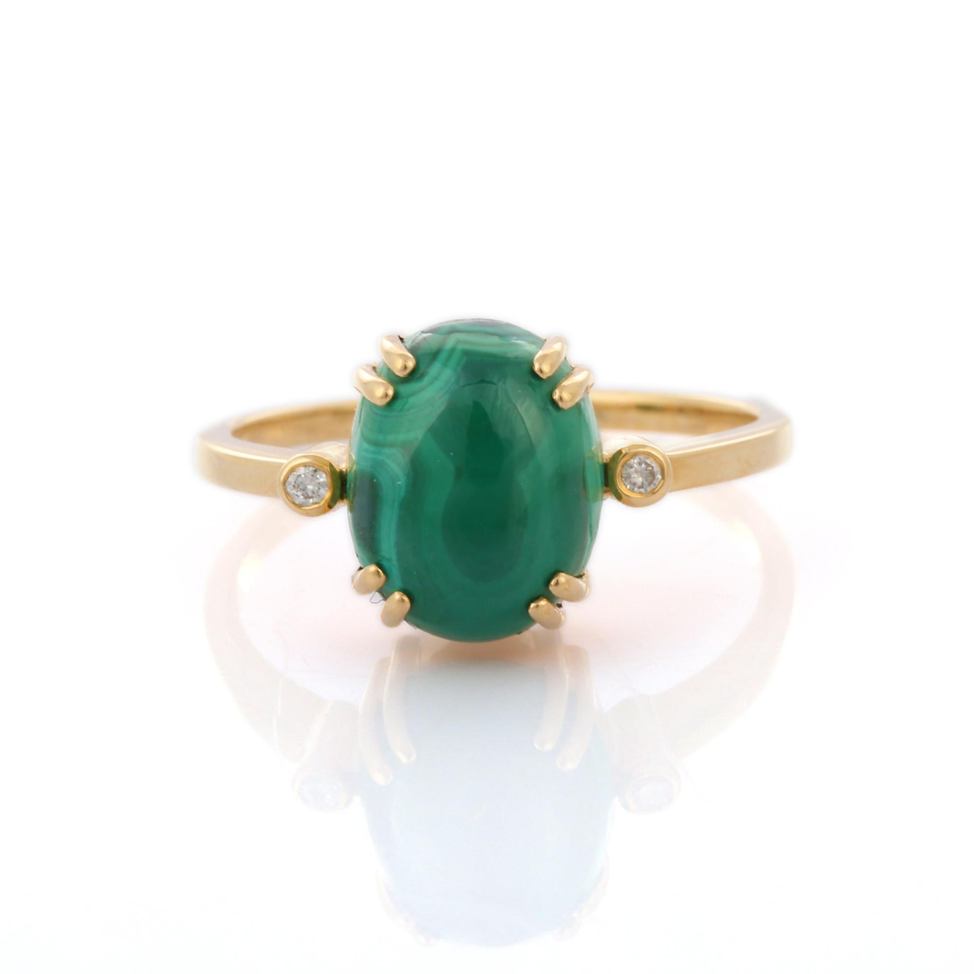 For Sale:  Malachite Oval Cut Cocktail Ring with Diamonds in 18K Yellow Gold 8