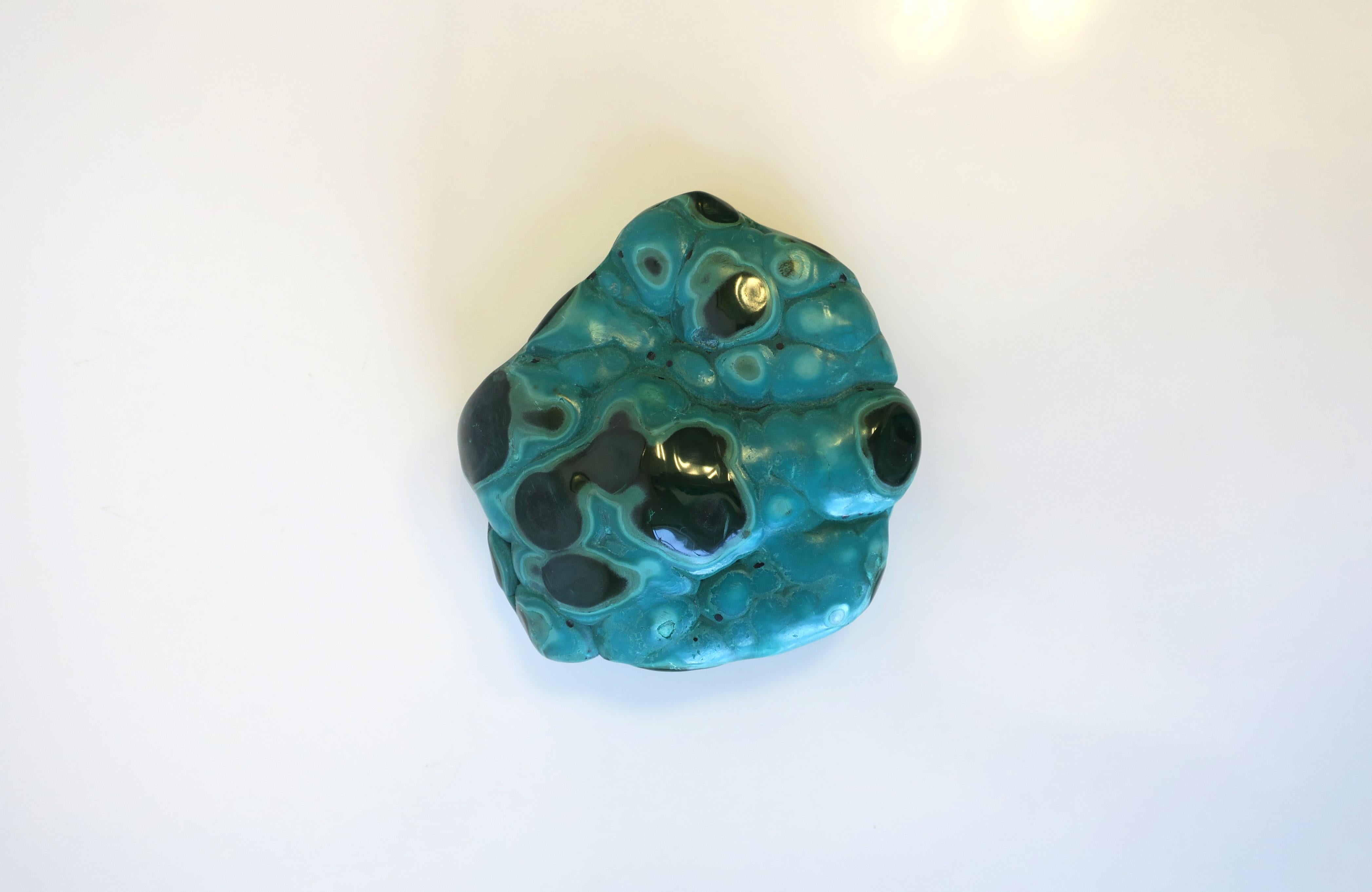 Organic Modern Green Malachite Paperweight or Decorative Object For Sale