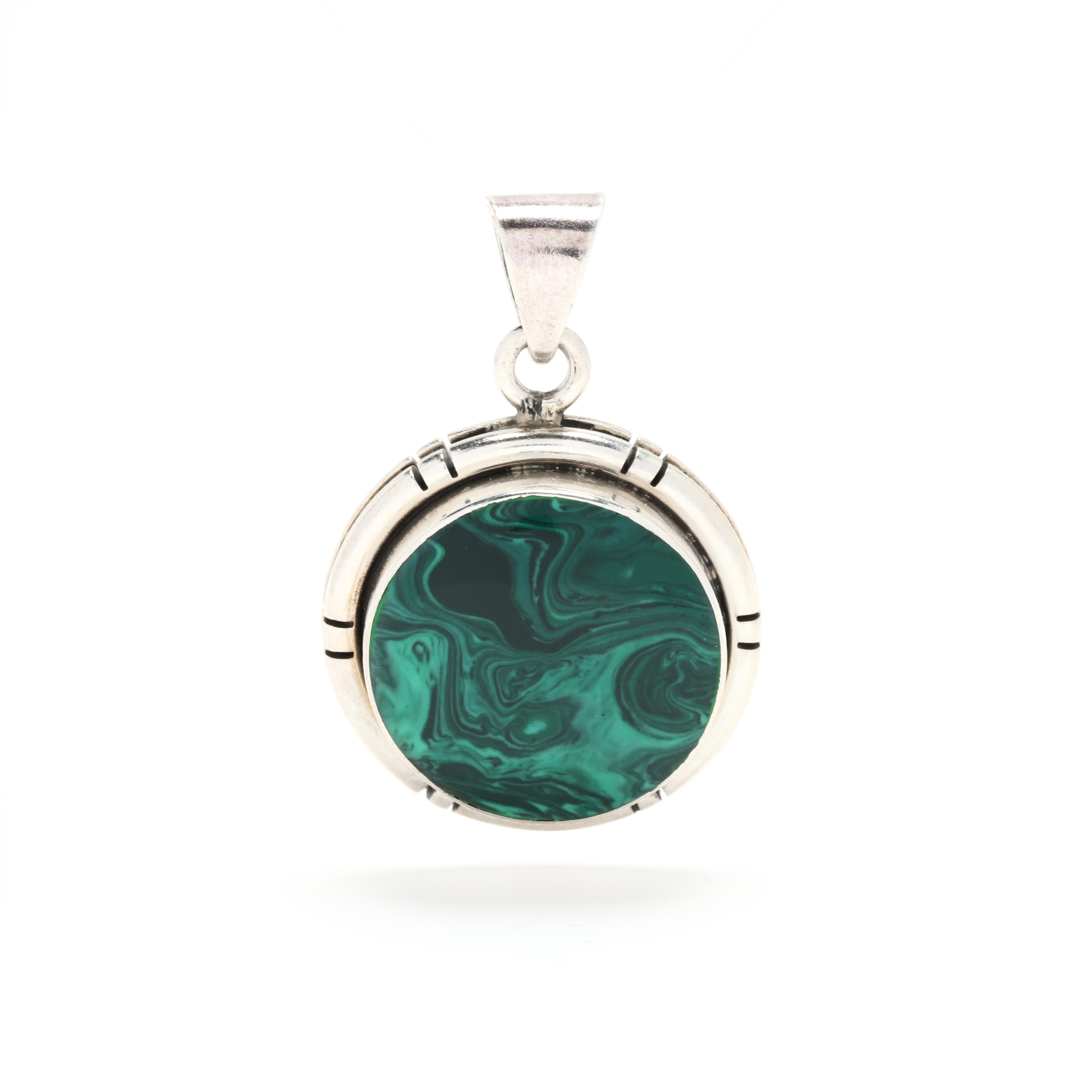 Malachite Pendant, Sterling Silver, Gemset Pendant, Green Pendant In Good Condition For Sale In McLeansville, NC