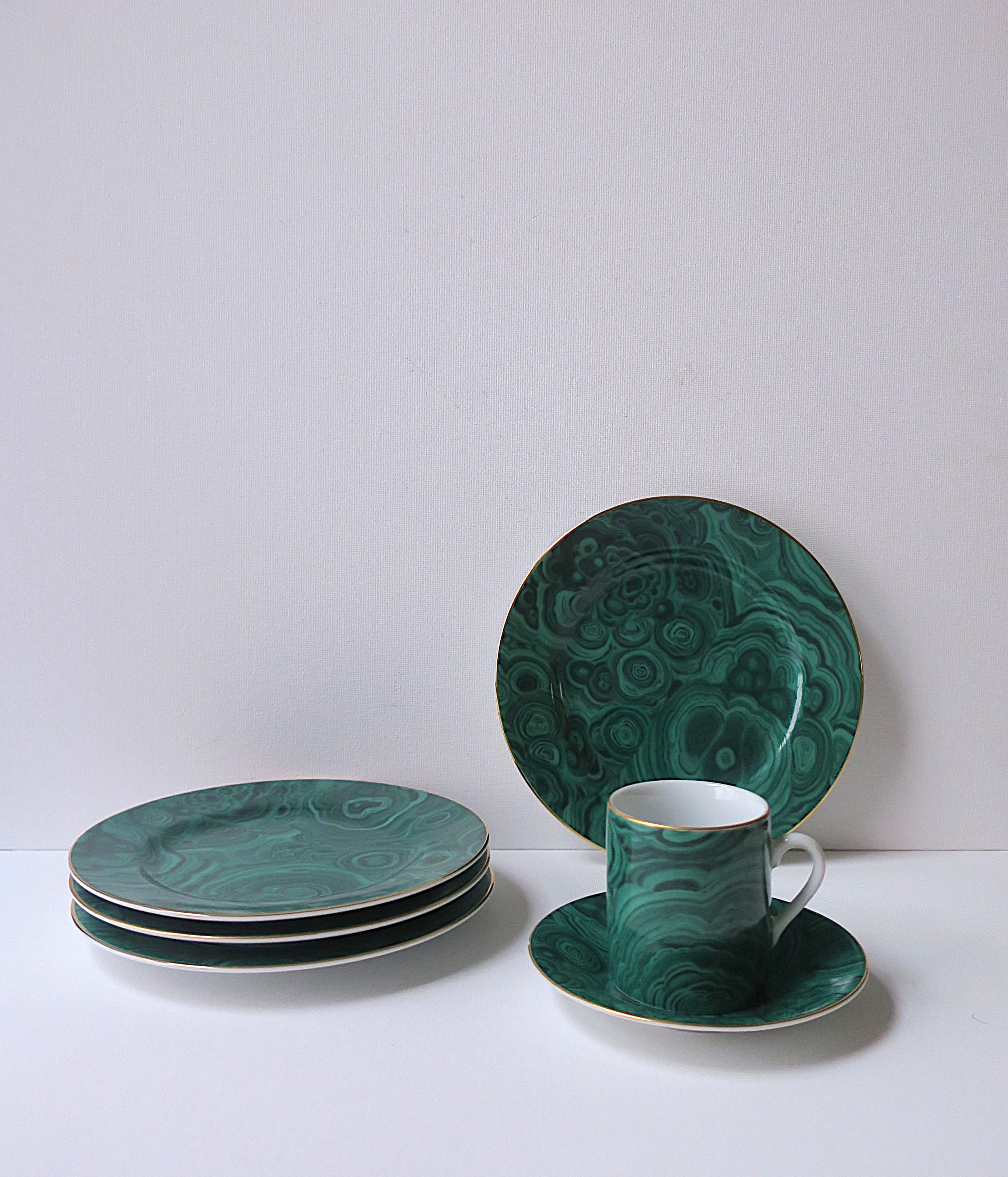Platos de porcelana de malaquita, set de 4 en venta 2