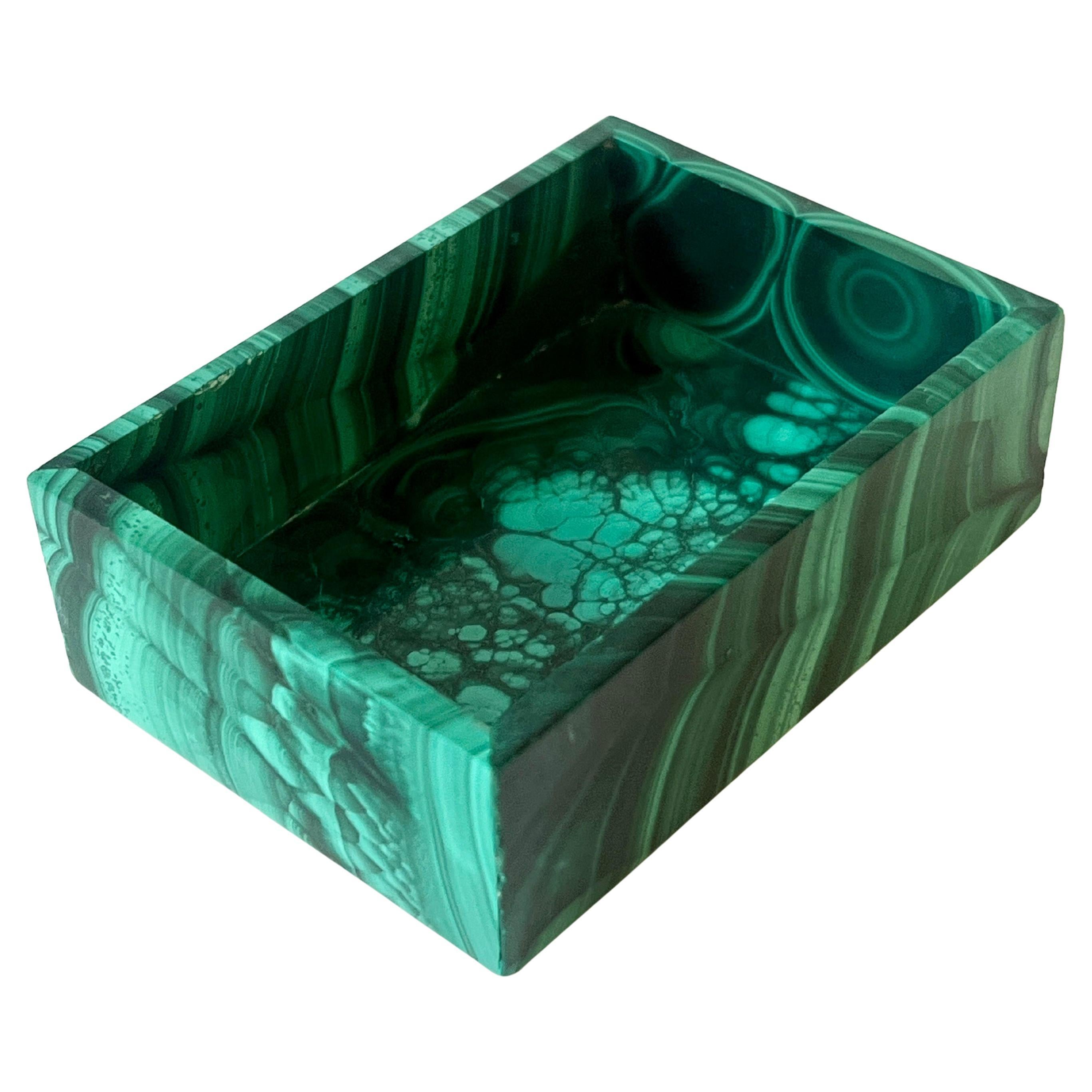 Caja de baratijas de malaquita