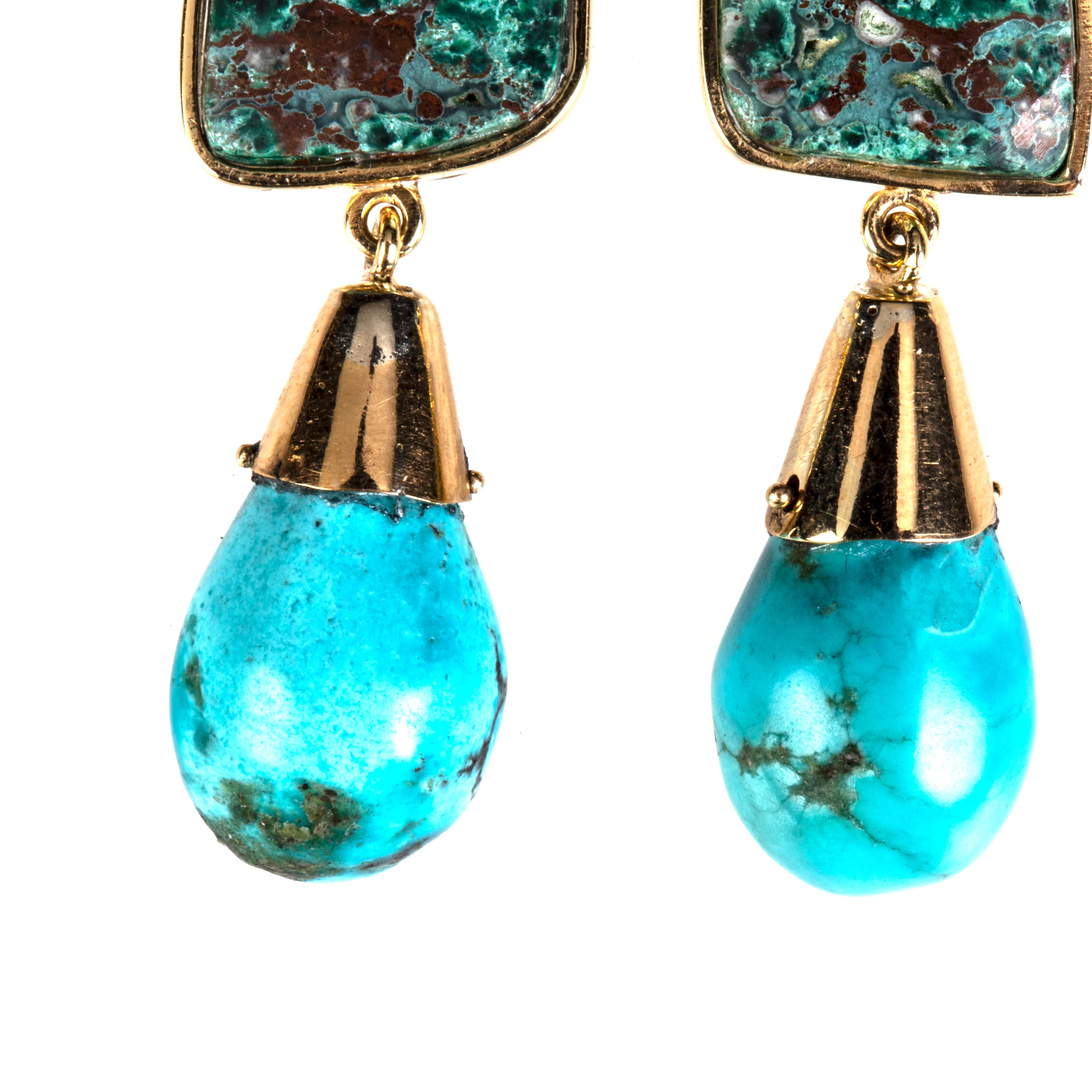 Earrings green blu malachite irregular stone, turquoise drop, 18 k gold 8,40 gr.
All Giulia Colussi jewelry is new and has never been previously owned or worn. Each item will arrive at your door beautifully gift wrapped in our boxes, put inside an