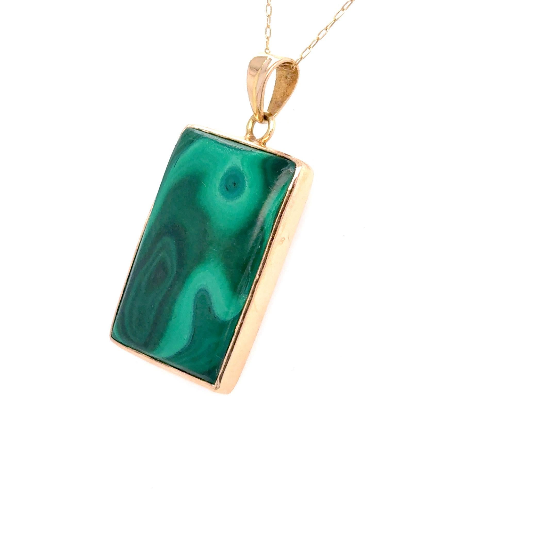Women's Malachite Yellow Gold Pendant Necklace
