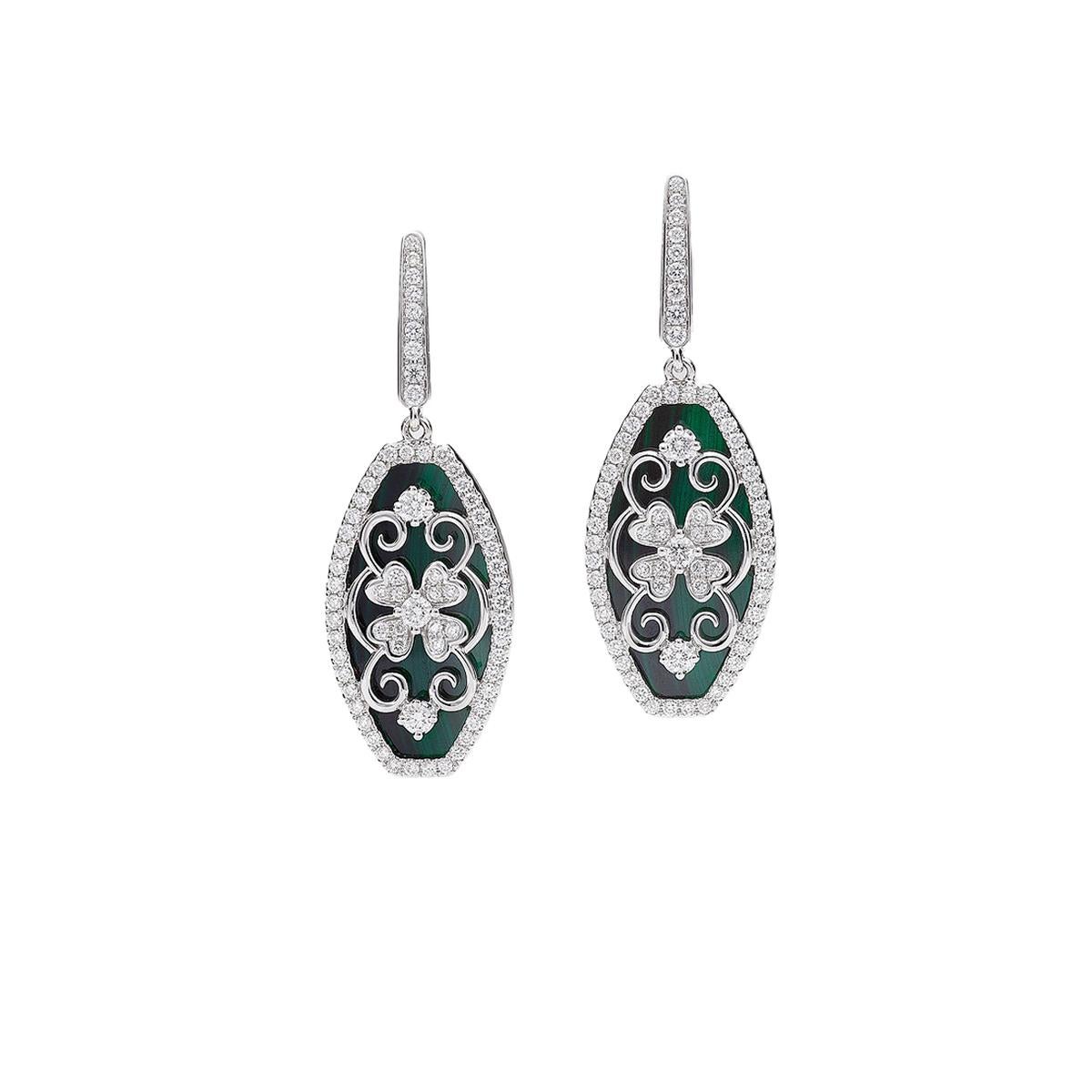 Earrings in 18kt white gold set with 136 diamonds 1.29 cts and 2 malachites 9.12 cts
