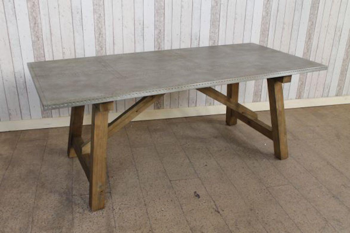 Malaga Zinc and Copper Dining Table Range, 20th Century For Sale 8