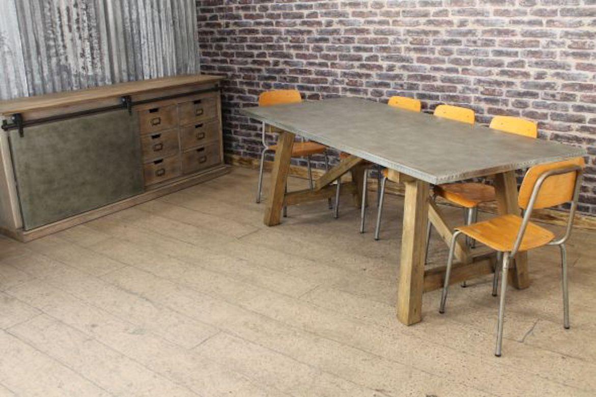 Malaga Zinc and Copper Dining Table Range, 20th Century For Sale 15