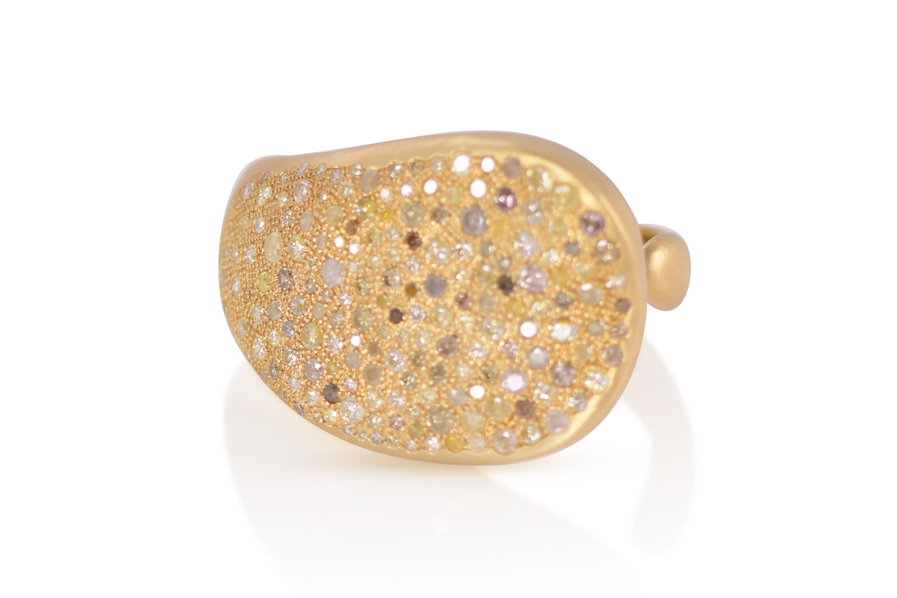 Women's Malak 18k Gold Oval Cuff with Icy Diamonds One of Piece For Sale