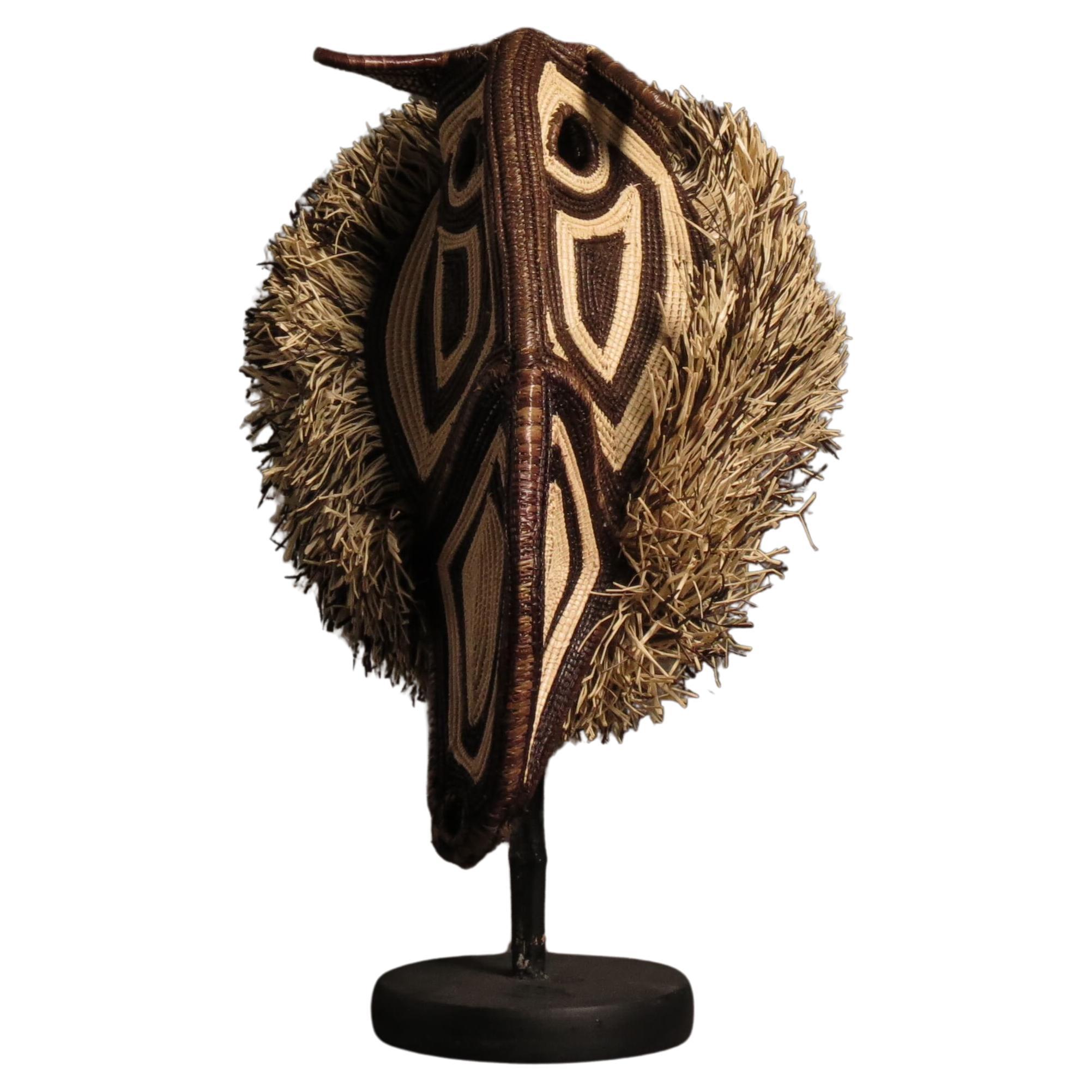 Shamanische Maske aus dem Regenwald Malanga im Angebot