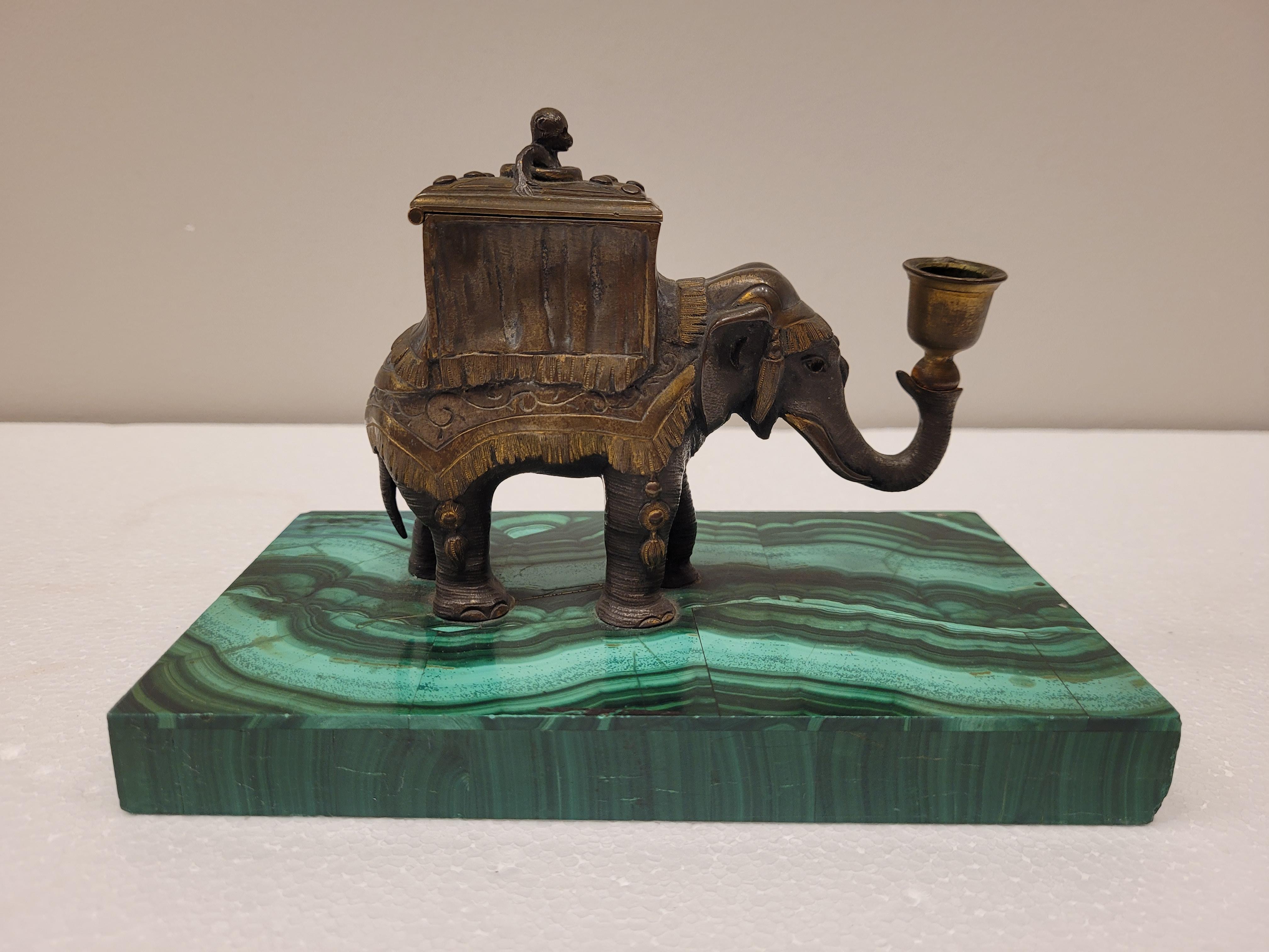 Malaquita bronce French Elephant candle and lighter Napoleón III In Good Condition In VALLADOLID, ES