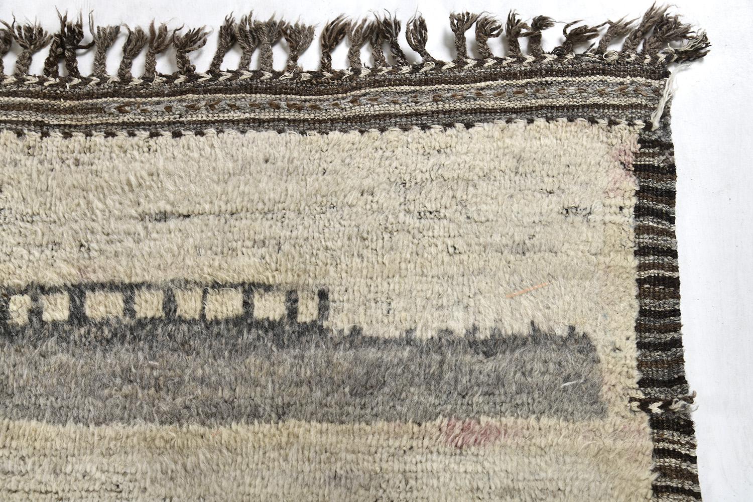 Laine Malaren, Collection Atlas, Saisons par Mehraban en vente