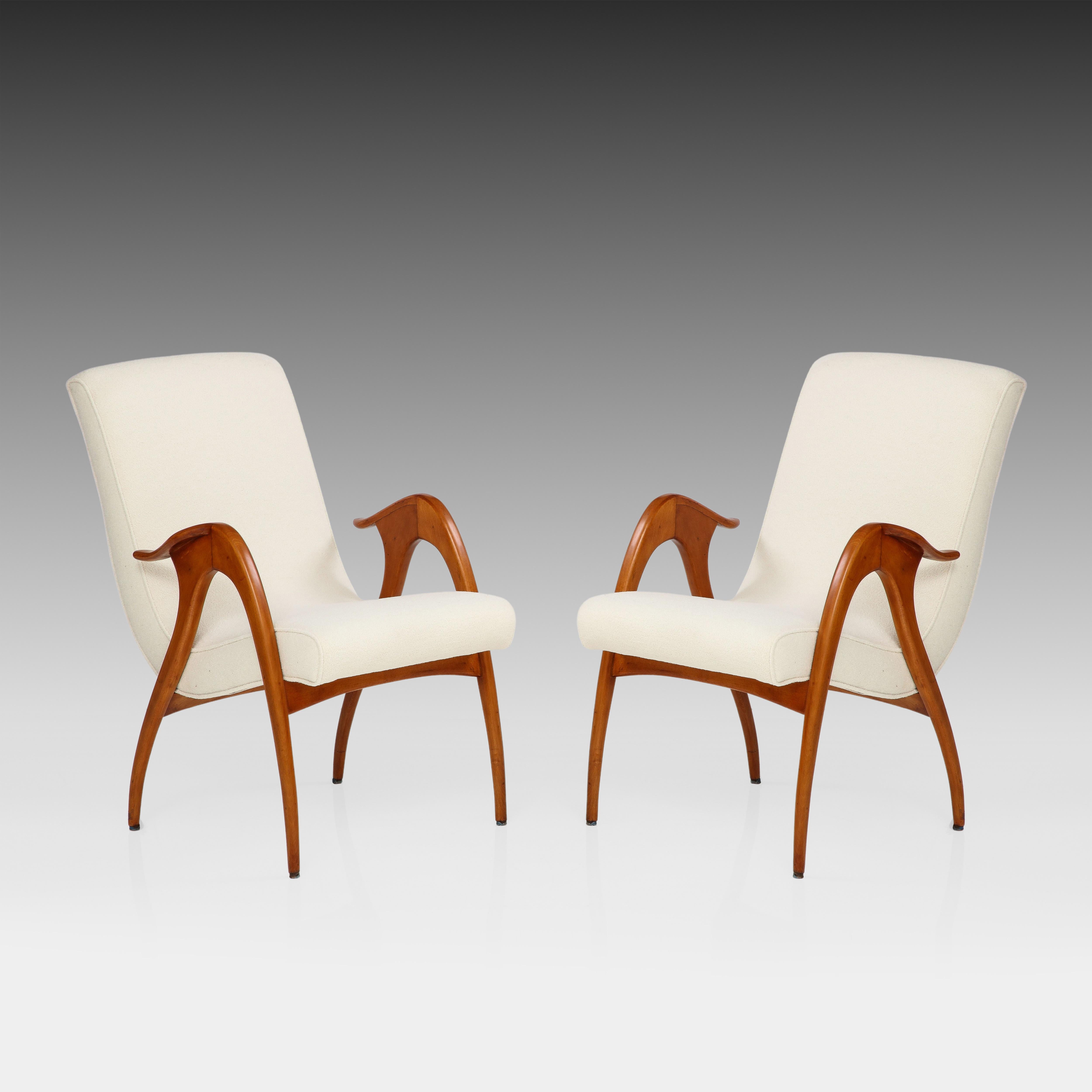 Italian Malatesta and Mason Pair of Sculptural Armchairs in Ivory Bouclé For Sale